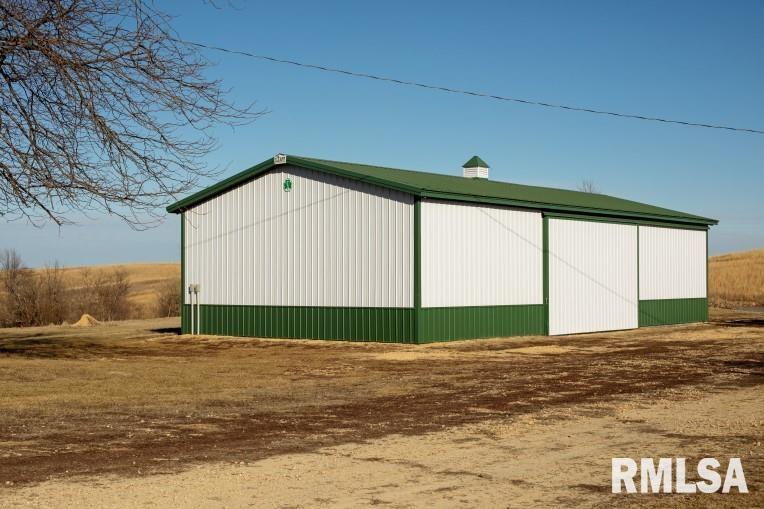 1351 380th Avenue, Goose Lake, Iowa image 2