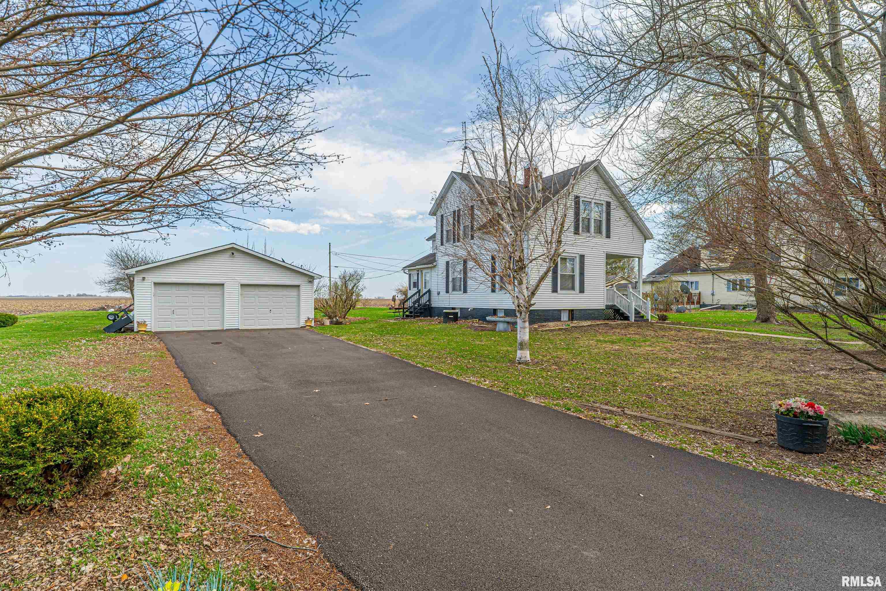 1568 N Walnut Street, Beason, Illinois image 2