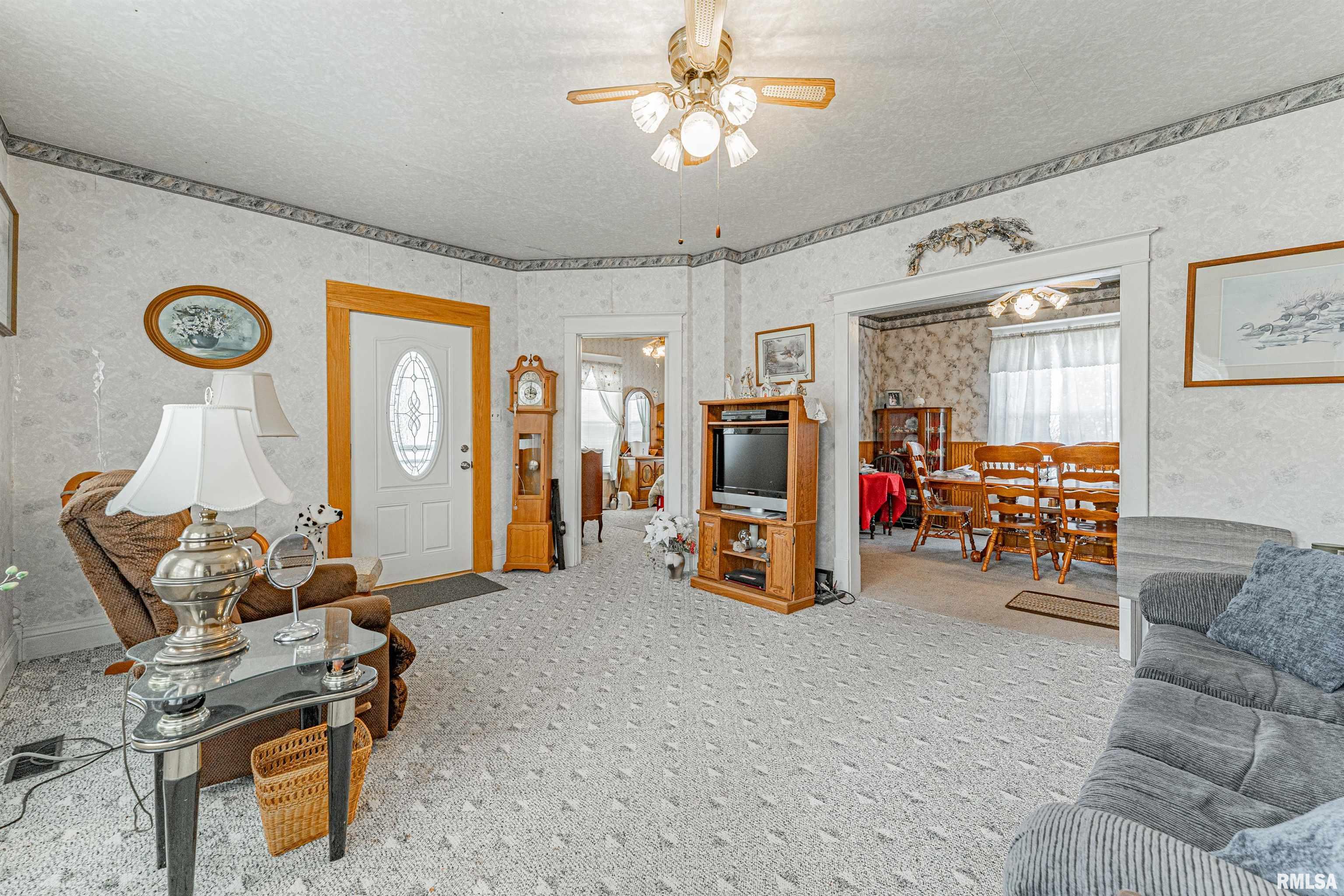 1568 N Walnut Street, Beason, Illinois image 4