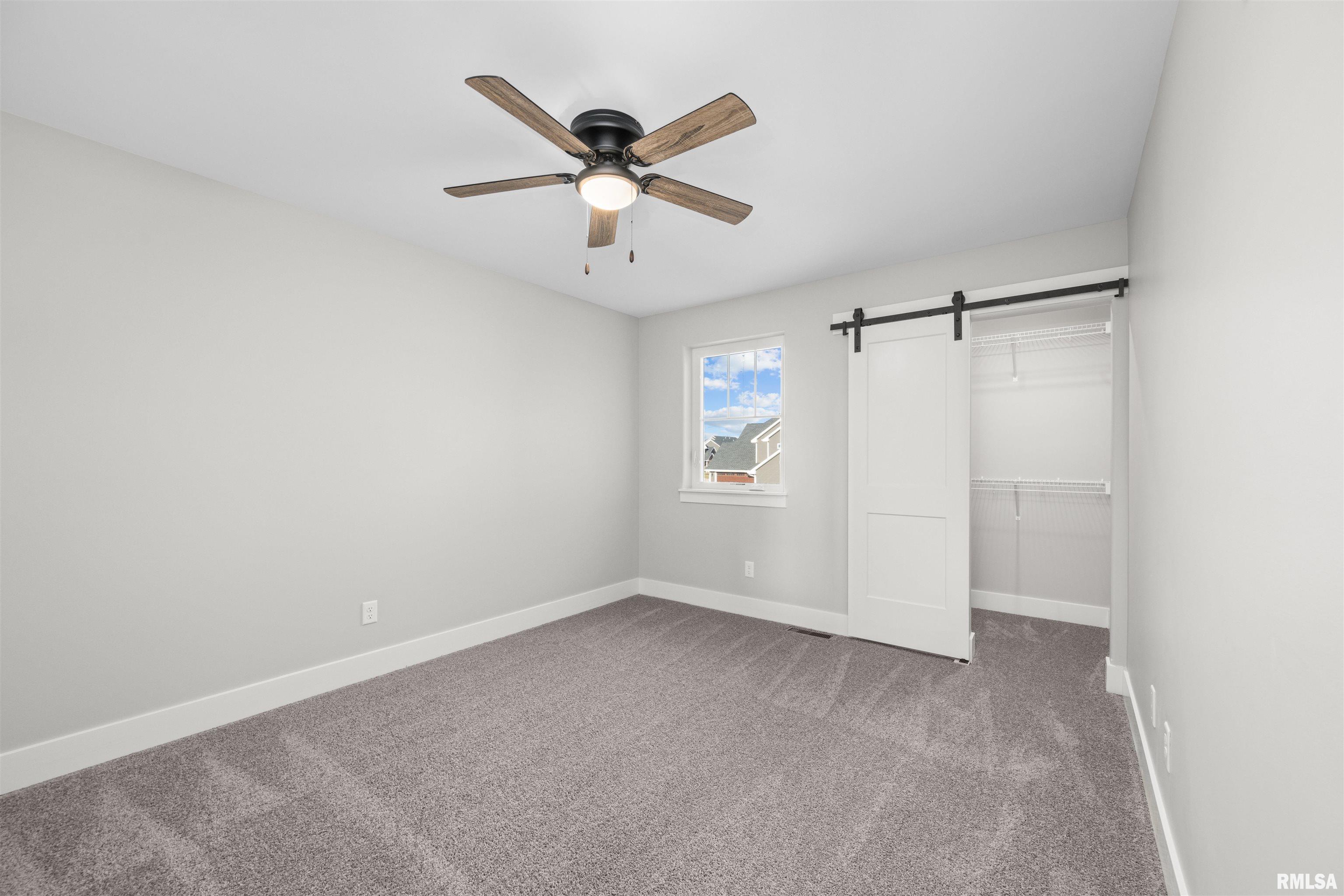 7150 Grove Crossing, Bettendorf, Iowa image 22