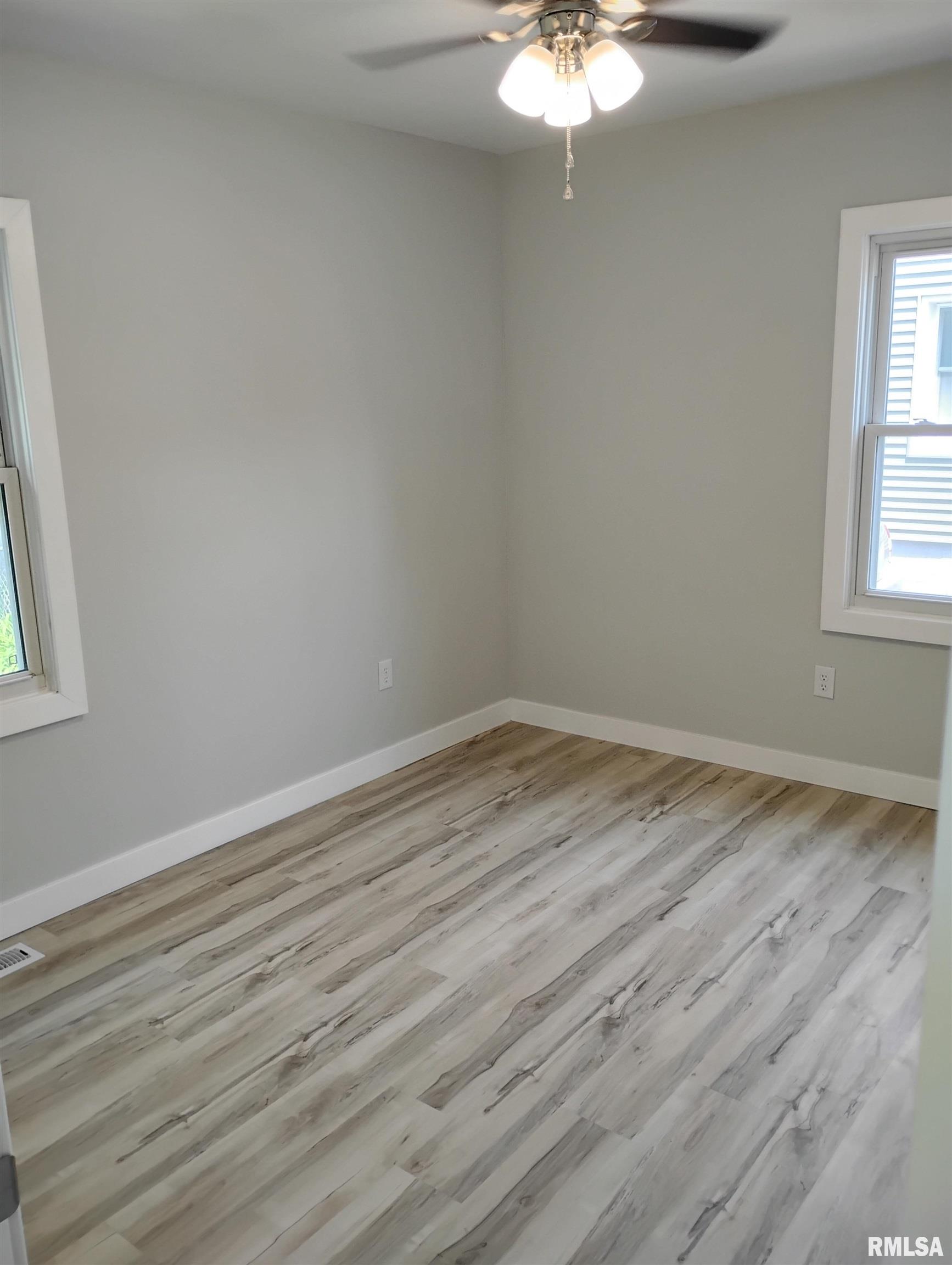1409 N Stever Avenue, West Peoria, Illinois image 12