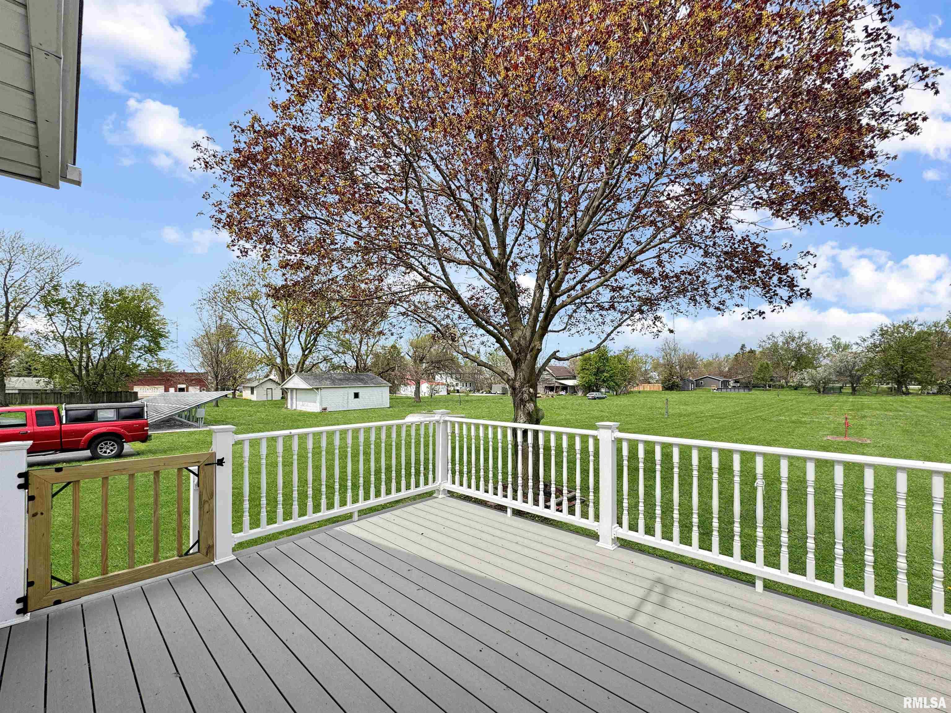 370 W Carter Street, Fairview, Illinois image 43
