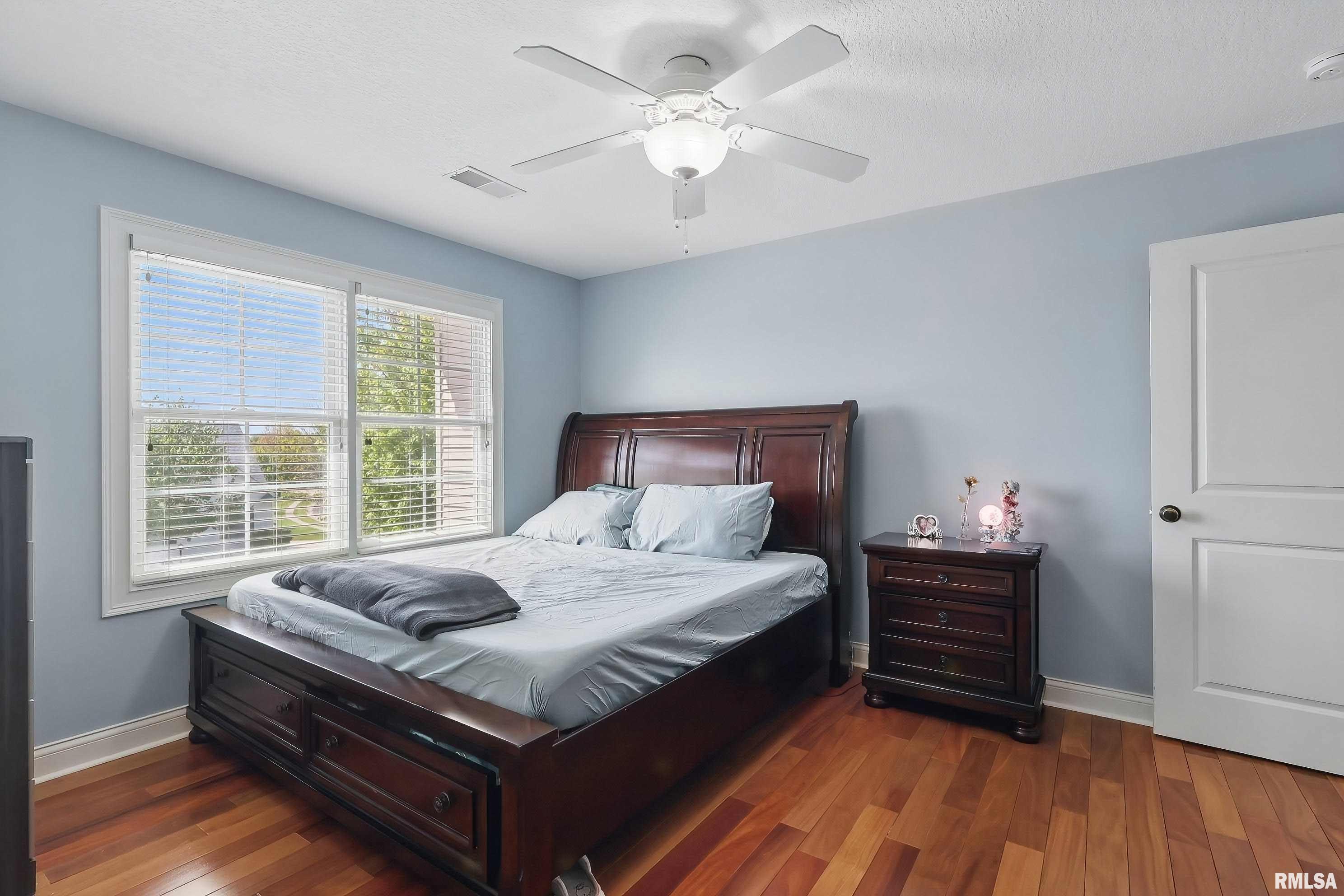 3077 Marynoel Avenue, Bettendorf, Iowa image 23