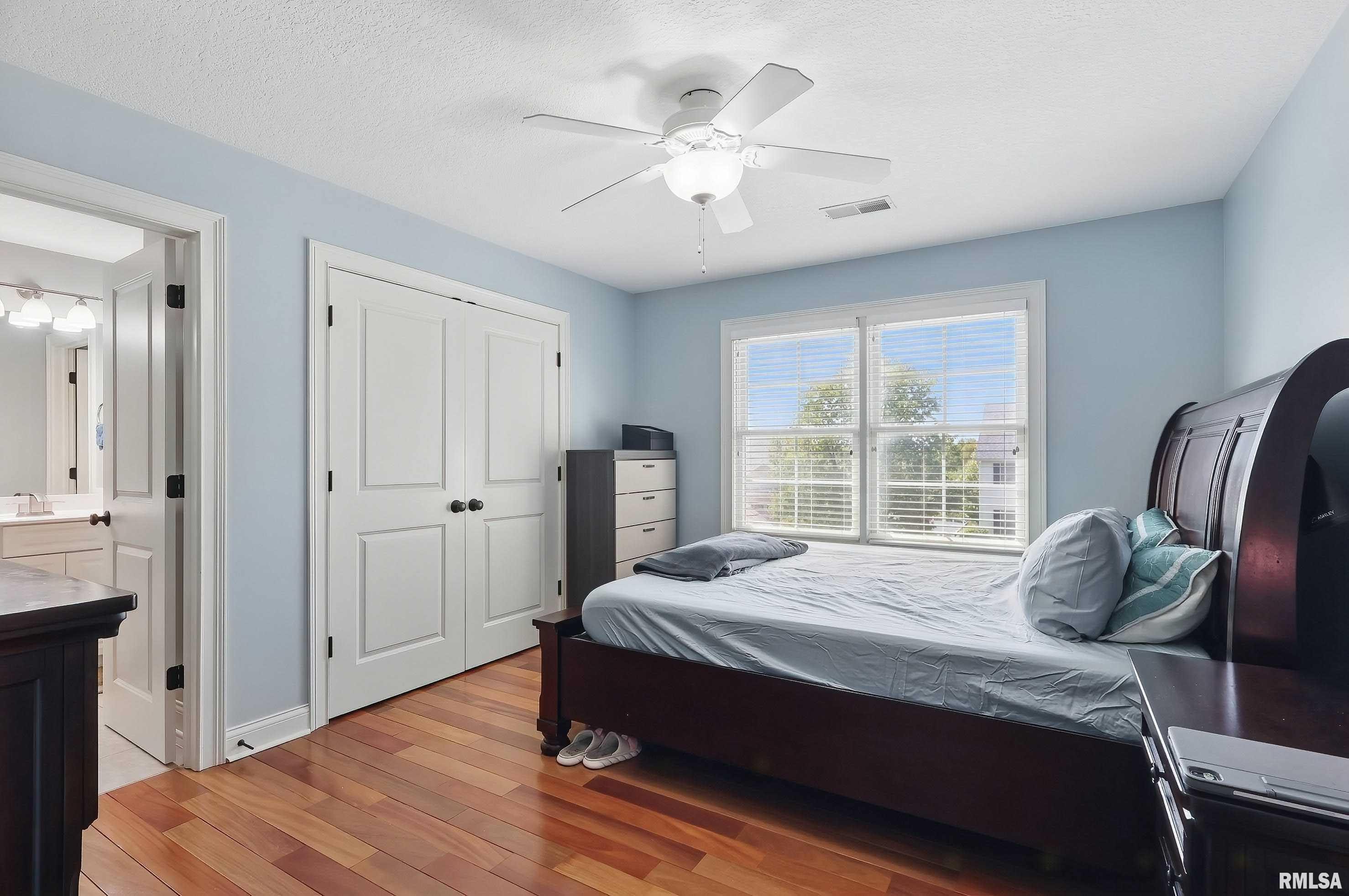 3077 Marynoel Avenue, Bettendorf, Iowa image 21