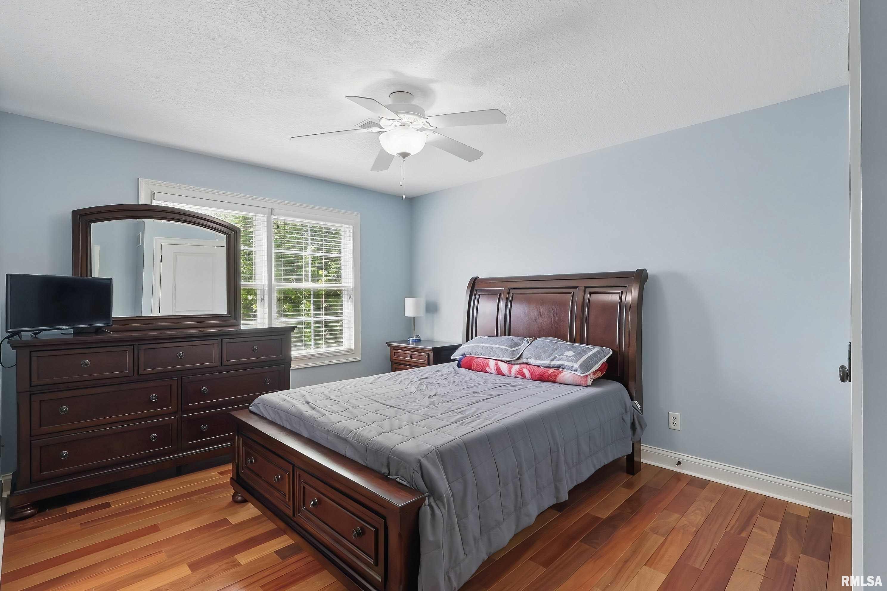 3077 Marynoel Avenue, Bettendorf, Iowa image 19