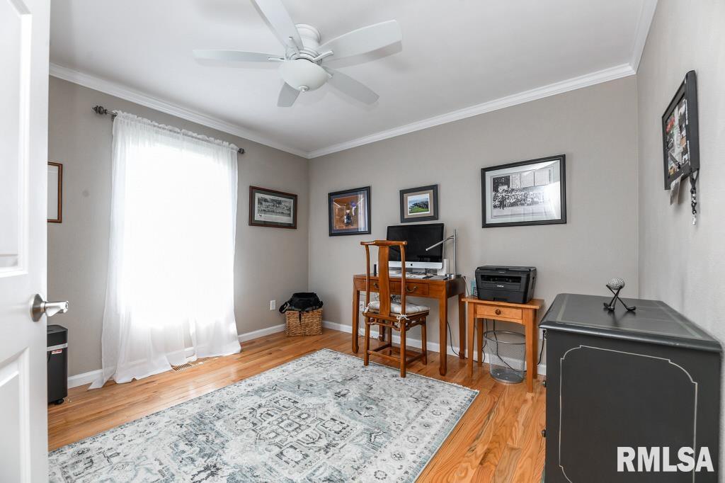 1029 W Tall Oaks Court, Bartonville, Illinois image 9