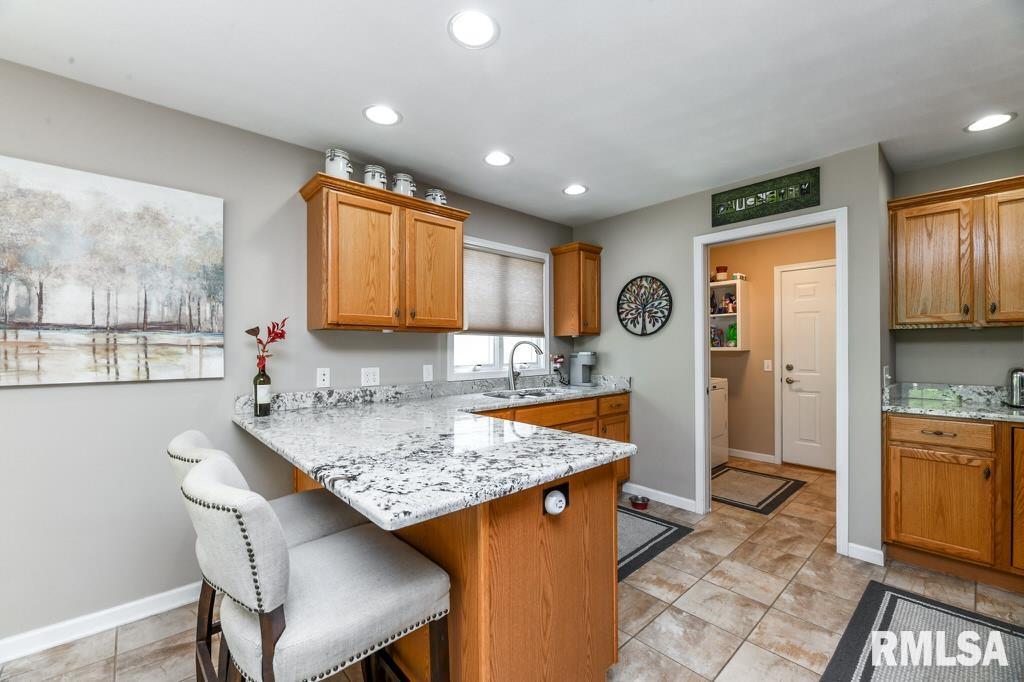 1029 W Tall Oaks Court, Bartonville, Illinois image 16