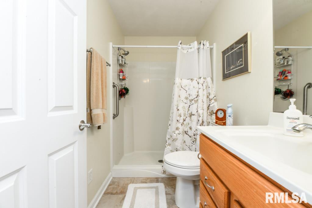 1029 W Tall Oaks Court, Bartonville, Illinois image 12