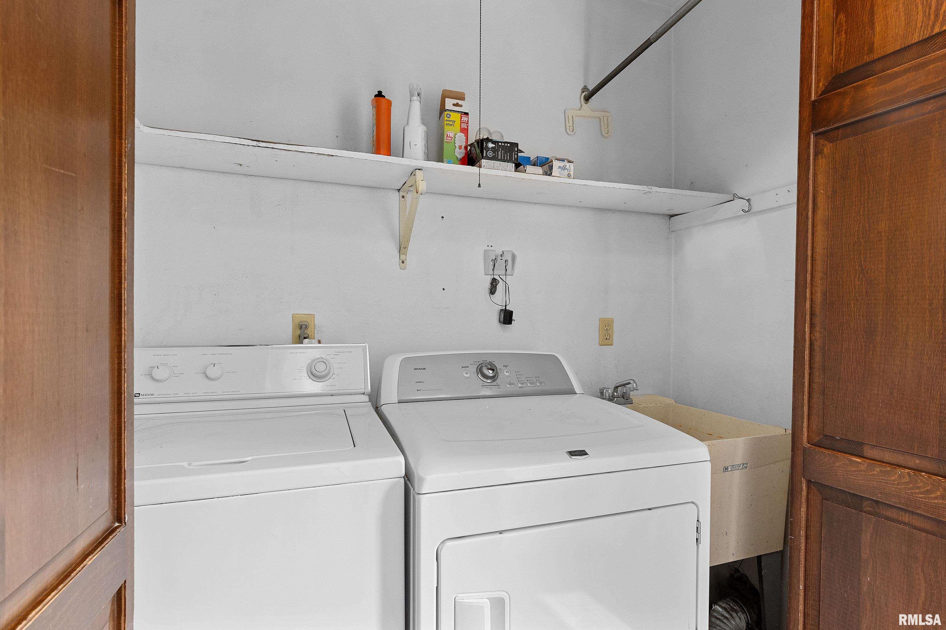 15 Beaver Creek Drive, East Peoria, Illinois image 35