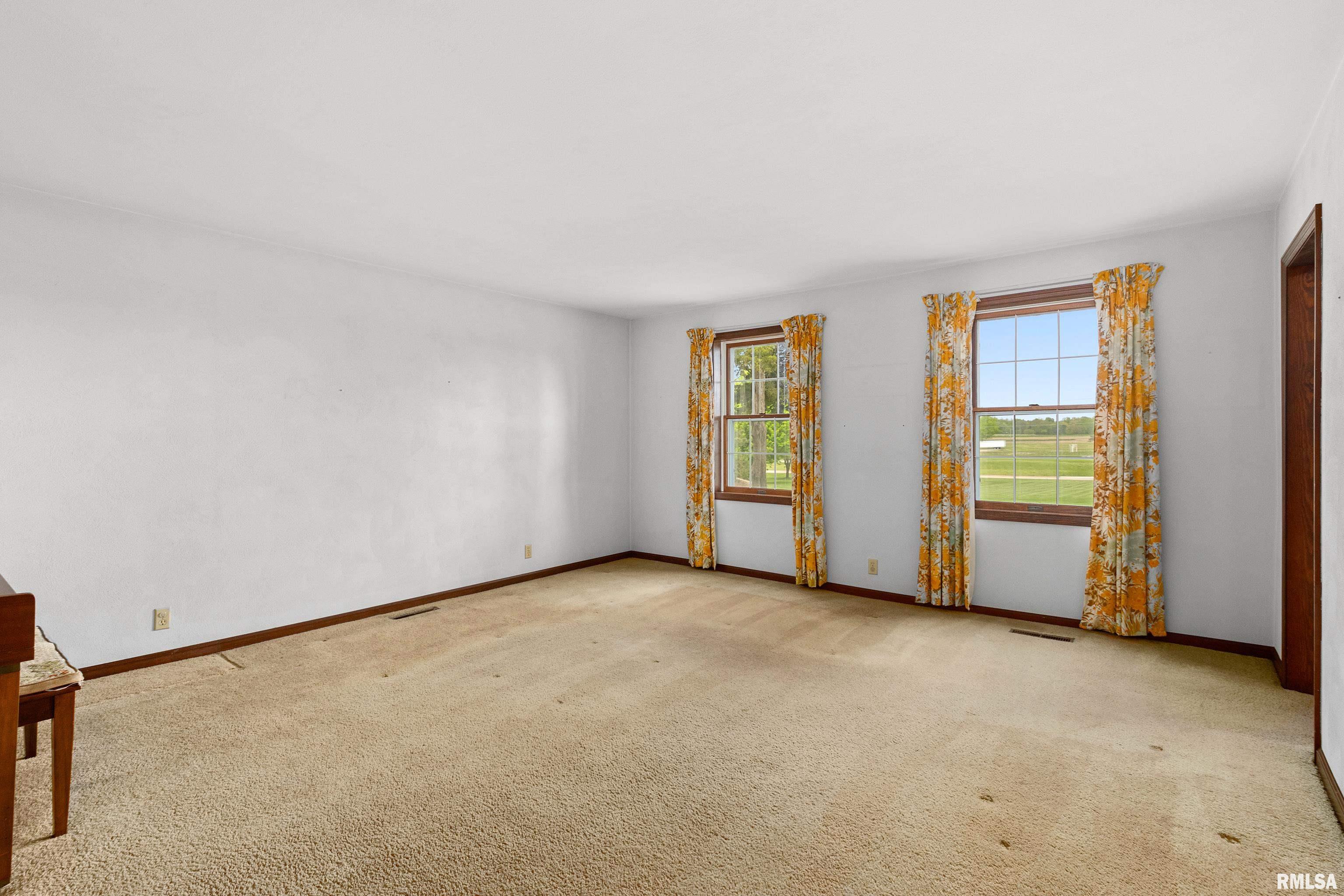 15 Beaver Creek Drive, East Peoria, Illinois image 25