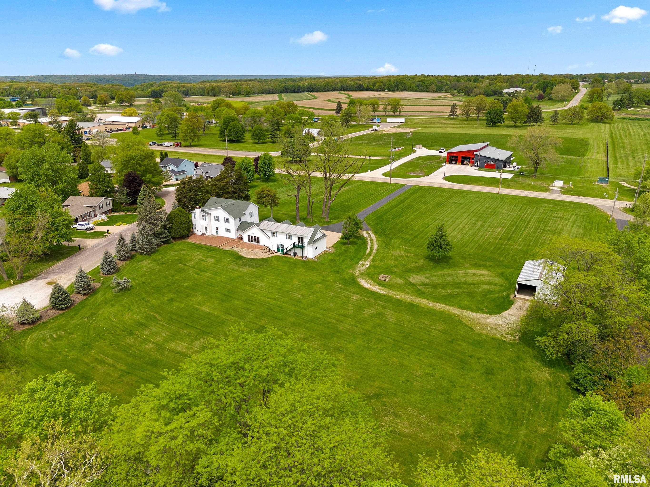 15 Beaver Creek Drive, East Peoria, Illinois image 10