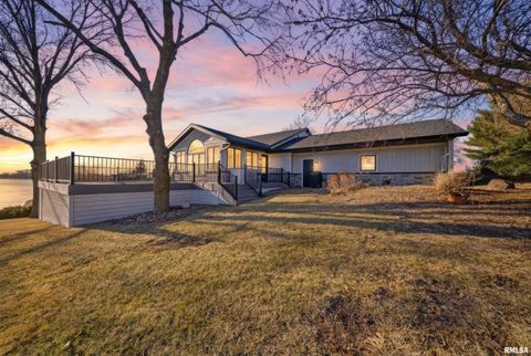 Homes For Sale - 140 Palemino Lane<br/> Avon, IL 61415