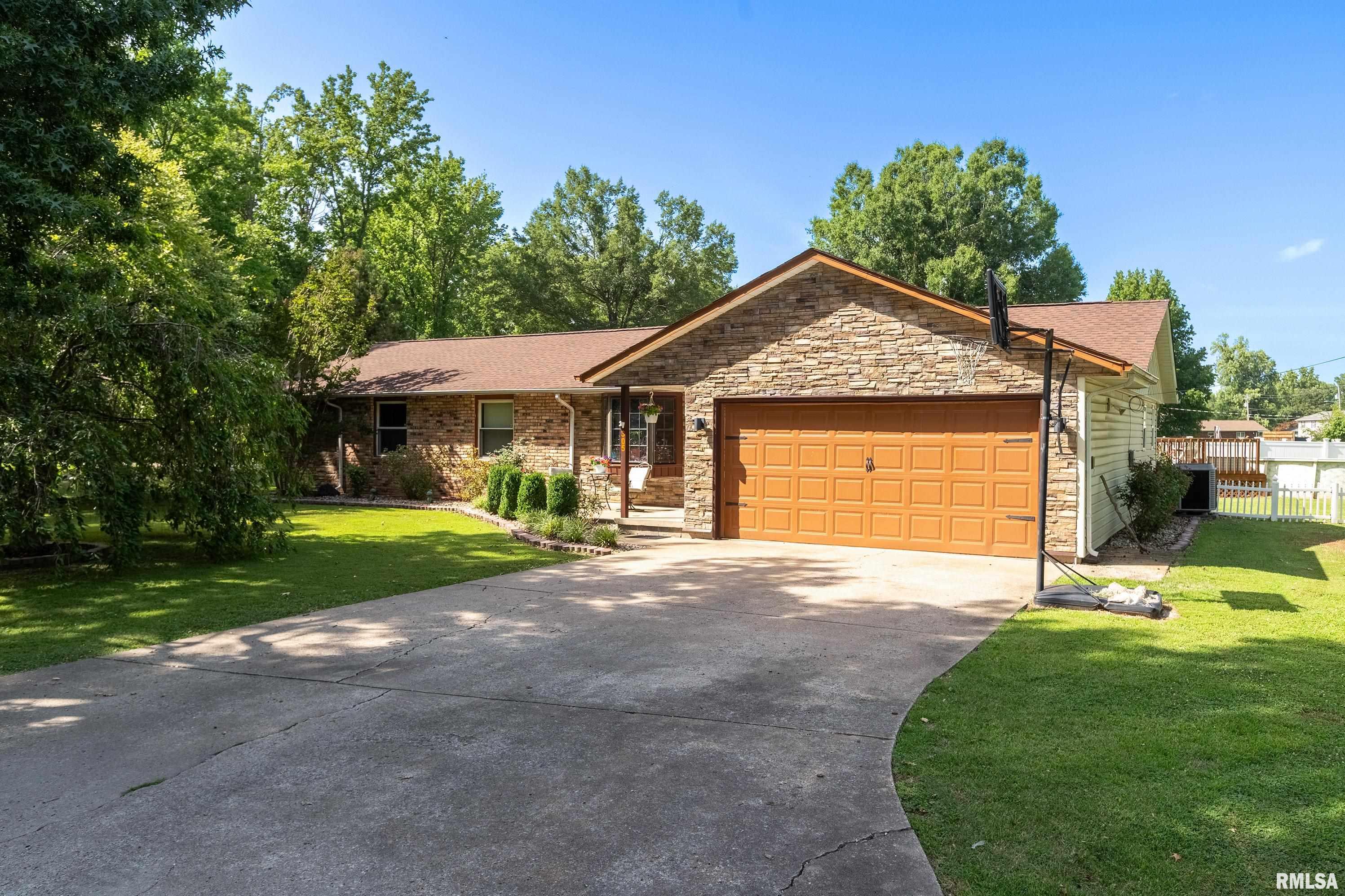 Photo 1 of 43 — 305 W HAMILTON Street, Energy, IL 62933