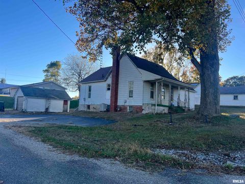 Homes For Sale - 109 E Laurel Street<br/> Fulton County, Table Grove, IL 61482