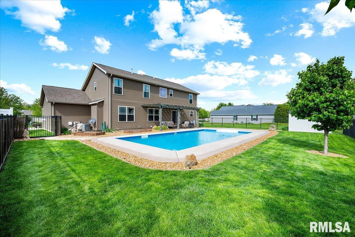 1316 River Birch Drive, Chillicothe, Illinois image 32