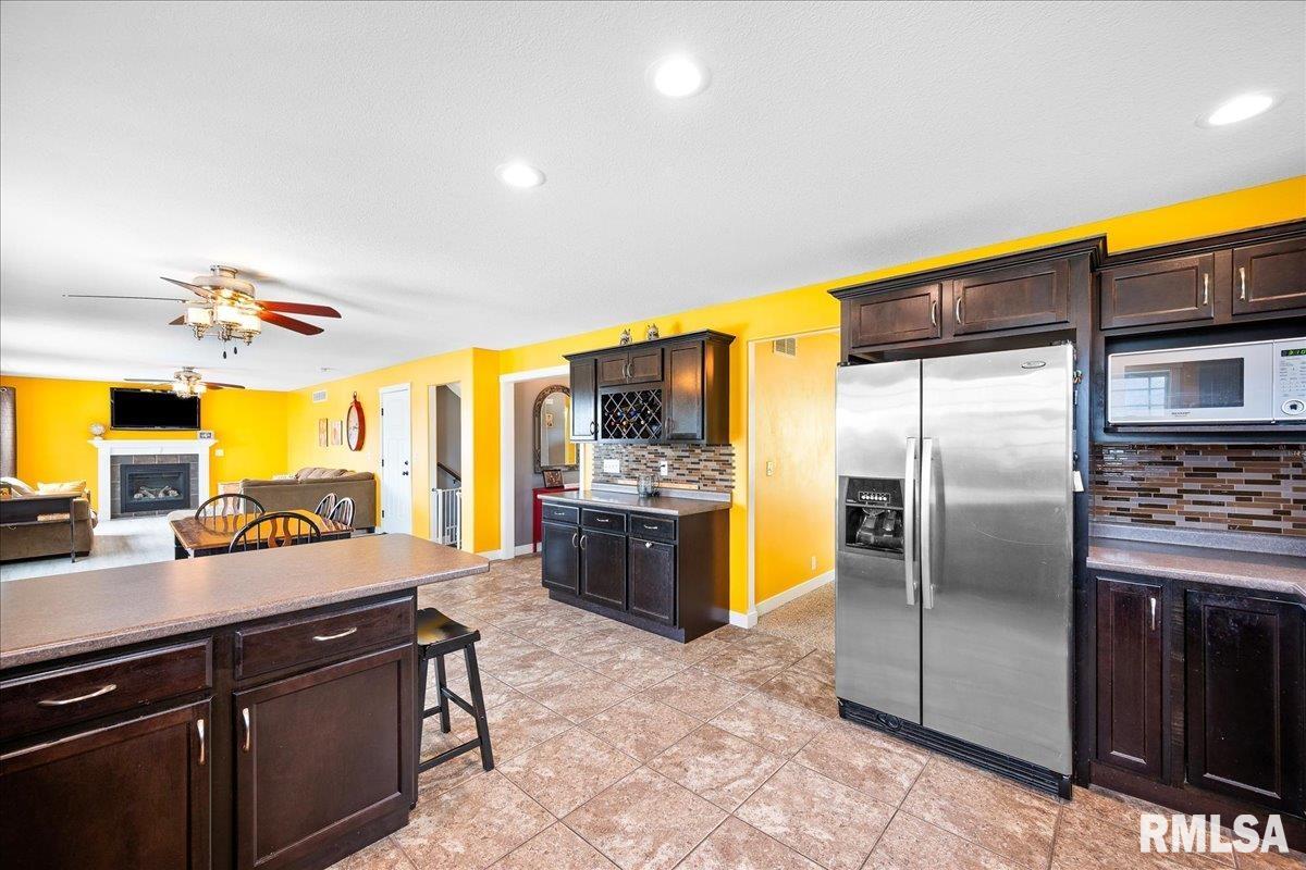 1316 River Birch Drive, Chillicothe, Illinois image 11