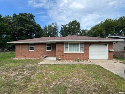 Homes For Sale - 2315 N Ardell Place<br/> Peoria, IL 61604