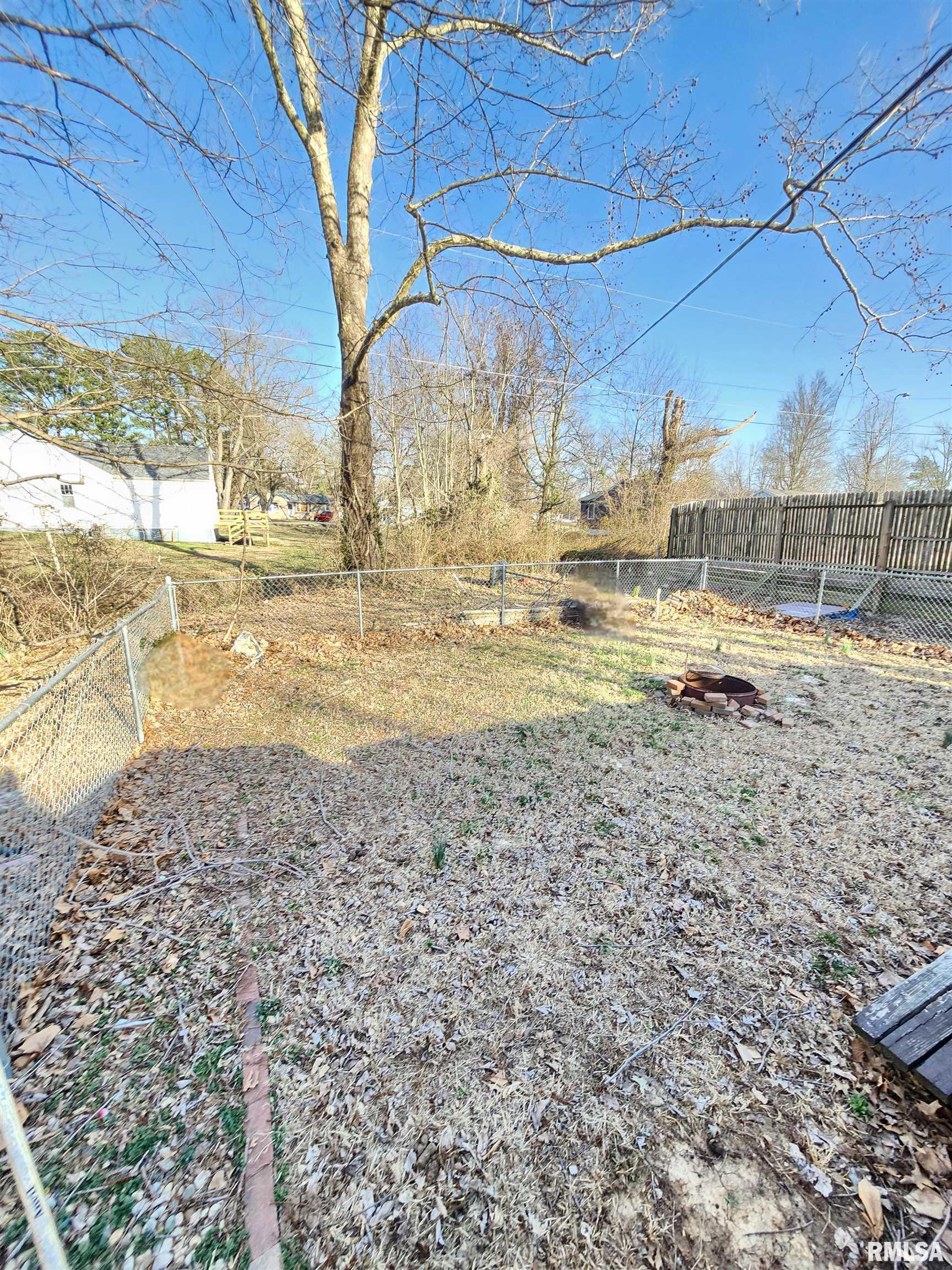 405 Bainbridge Road, Marion, Illinois image 32