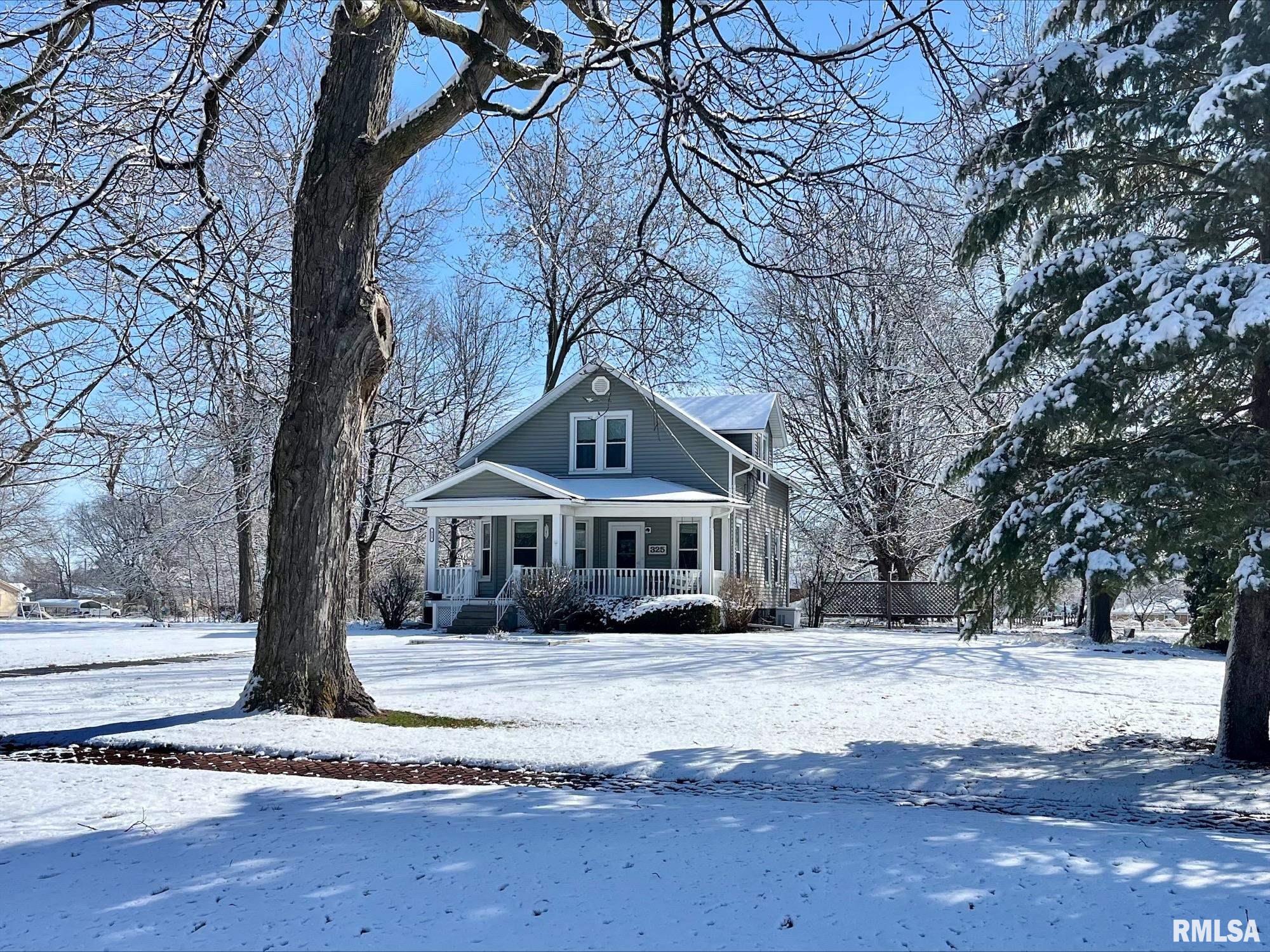 325 Division Street, Galesburg, Illinois image 3