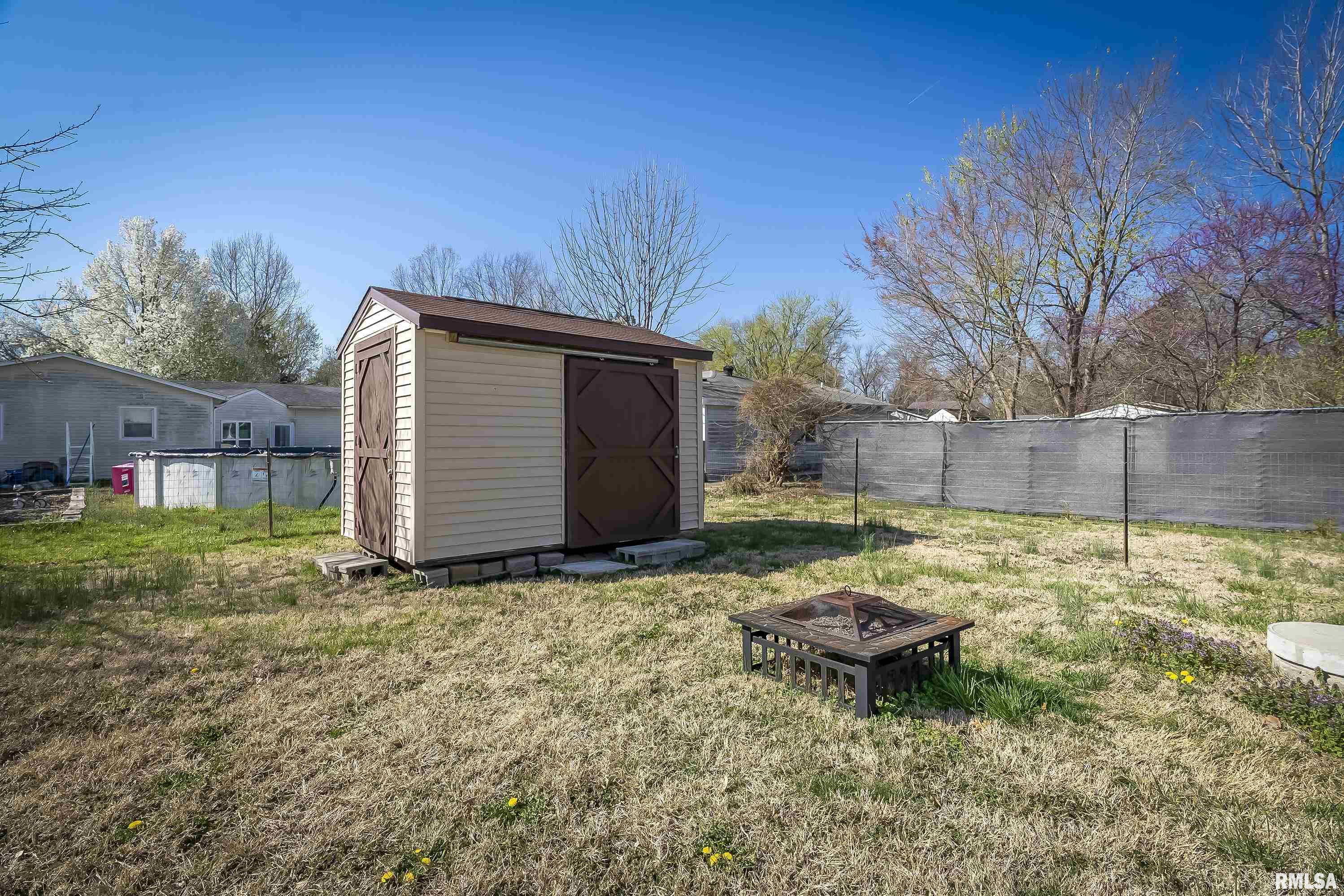 1395 N Cypress Drive, Carbondale, Illinois image 25