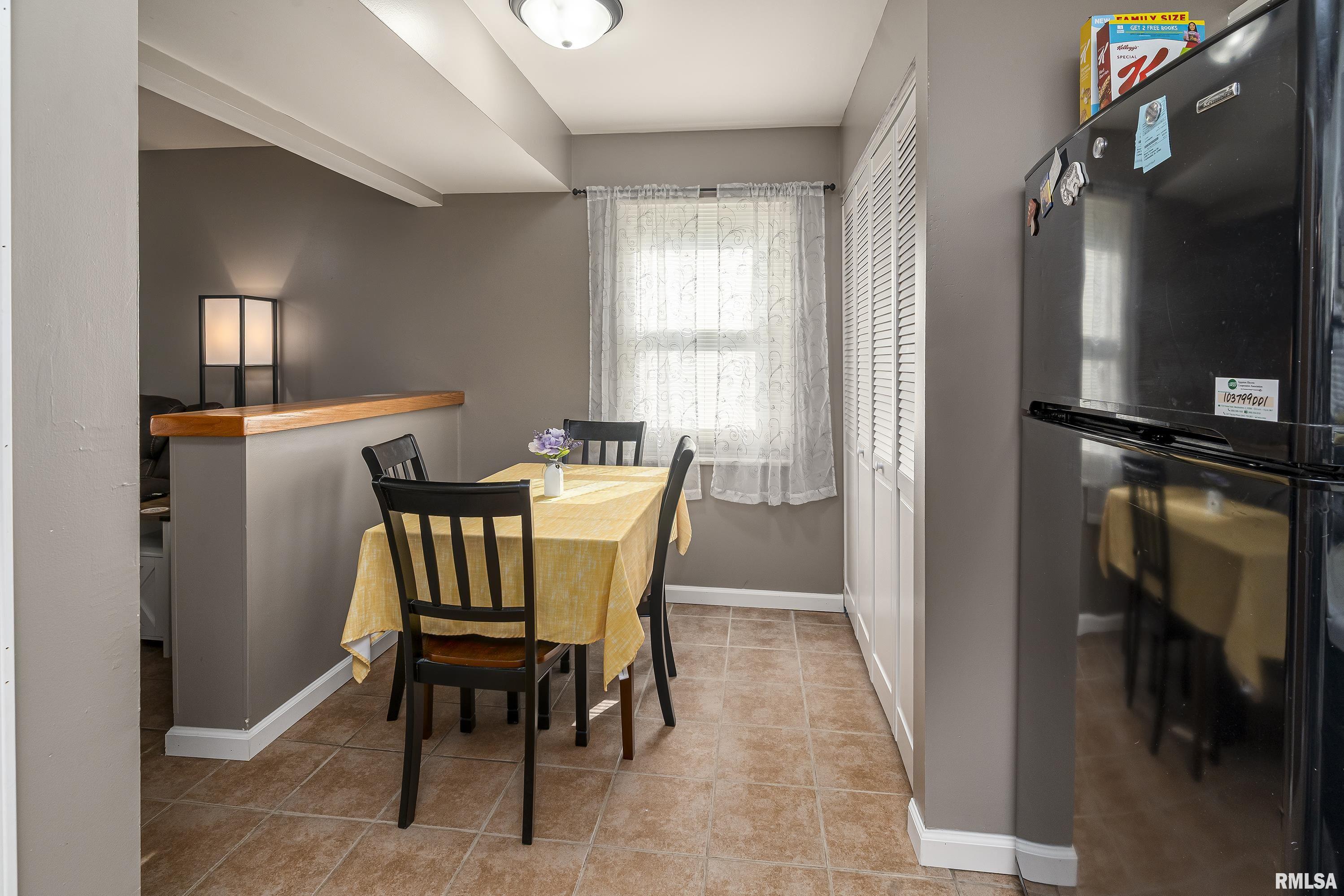 1395 N Cypress Drive, Carbondale, Illinois image 11