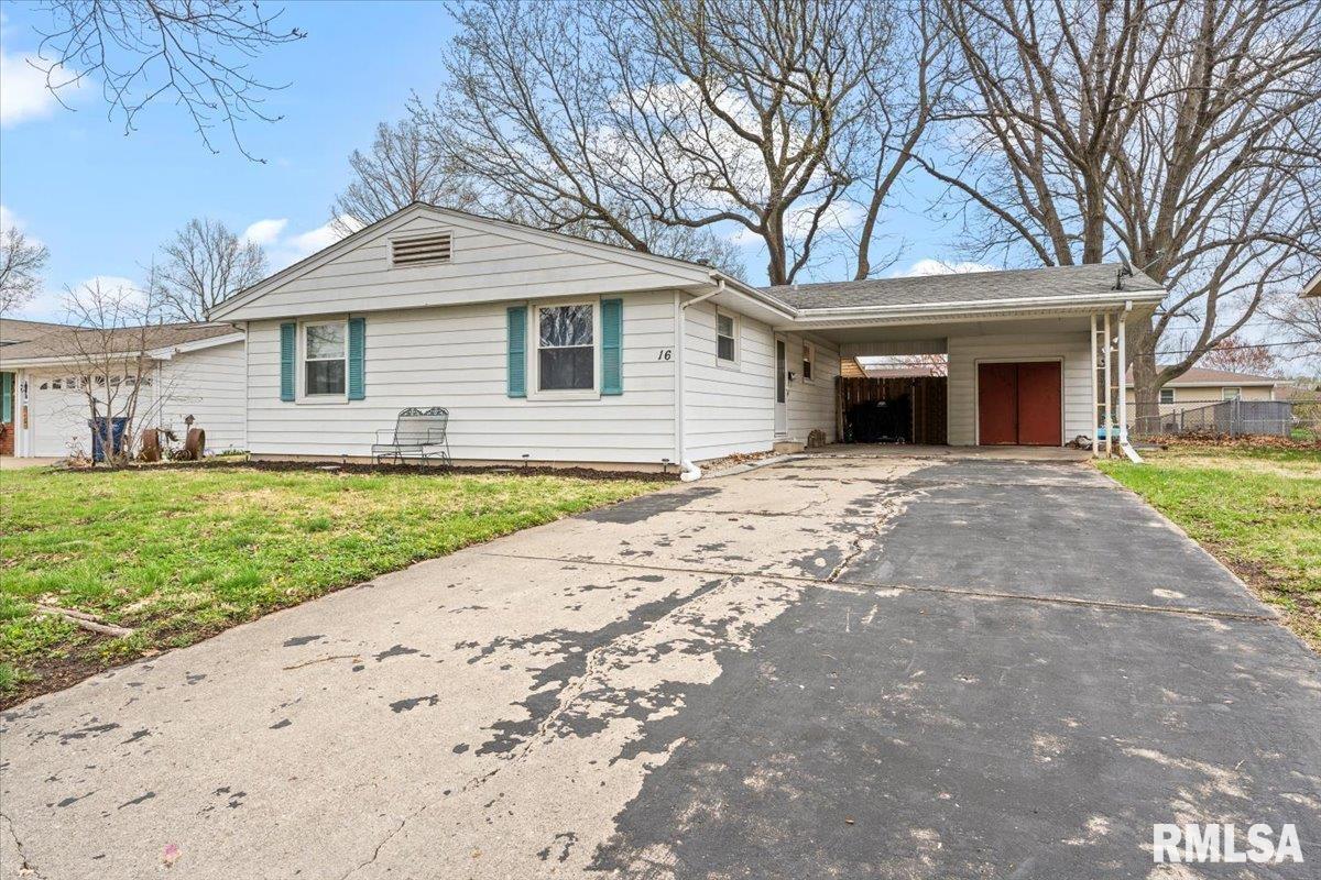 16 Marian Lane, Springfield, Illinois image 1