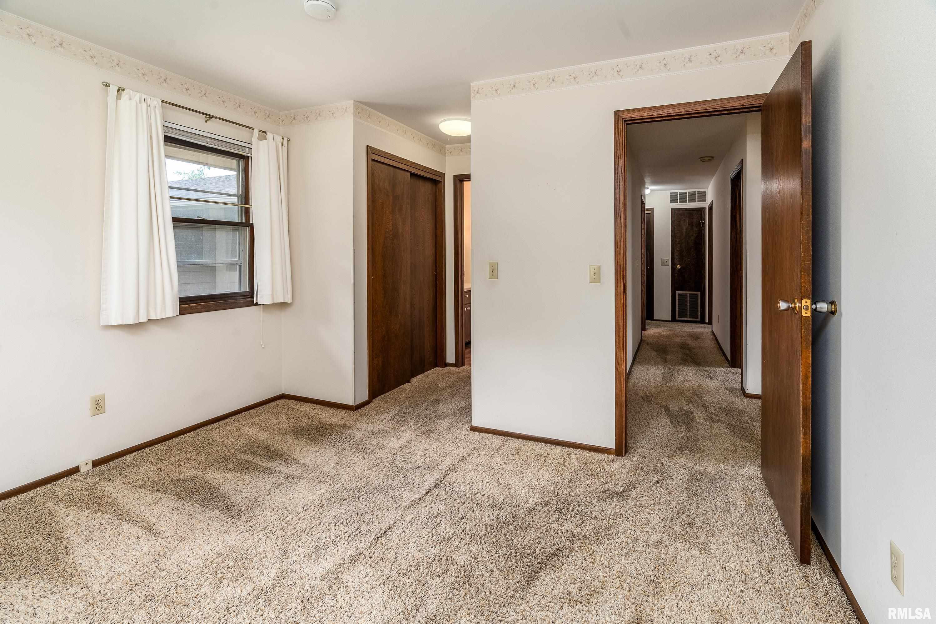 2605 W Sunset Drive, Carbondale, Illinois image 17