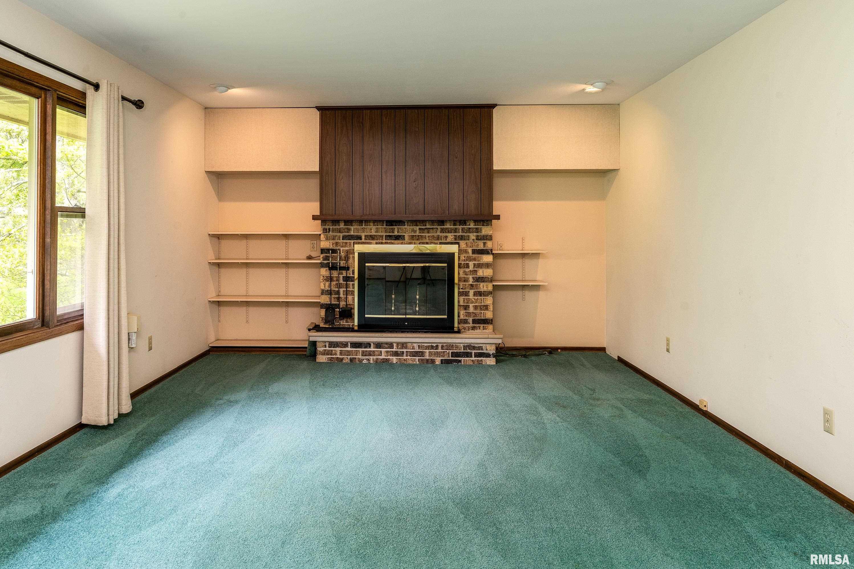 2605 W Sunset Drive, Carbondale, Illinois image 6