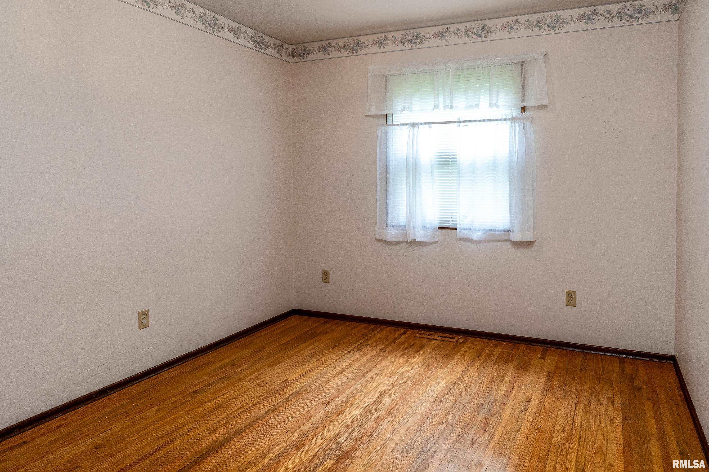 2605 W Sunset Drive, Carbondale, Illinois image 22