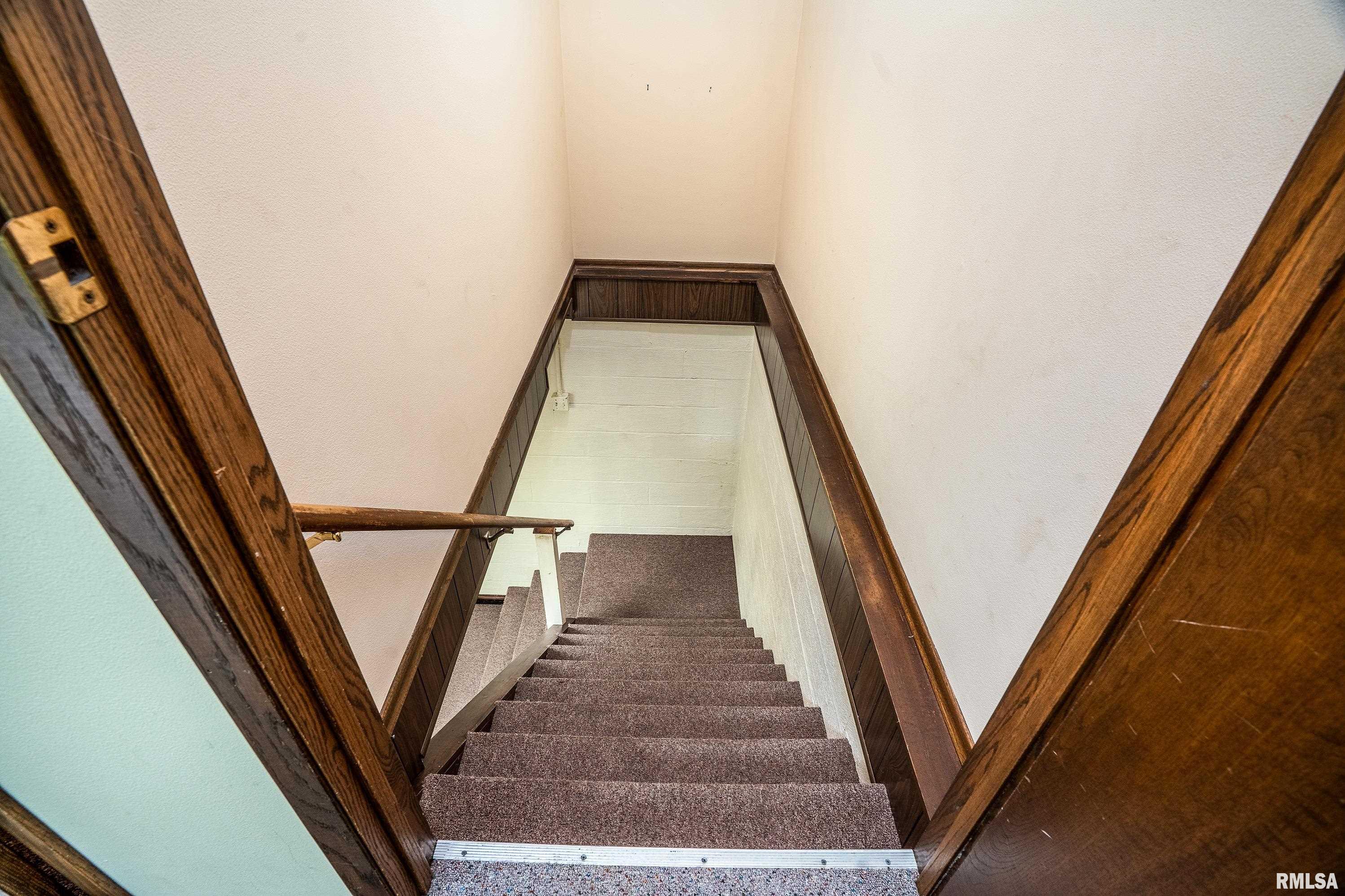 2605 W Sunset Drive, Carbondale, Illinois image 27