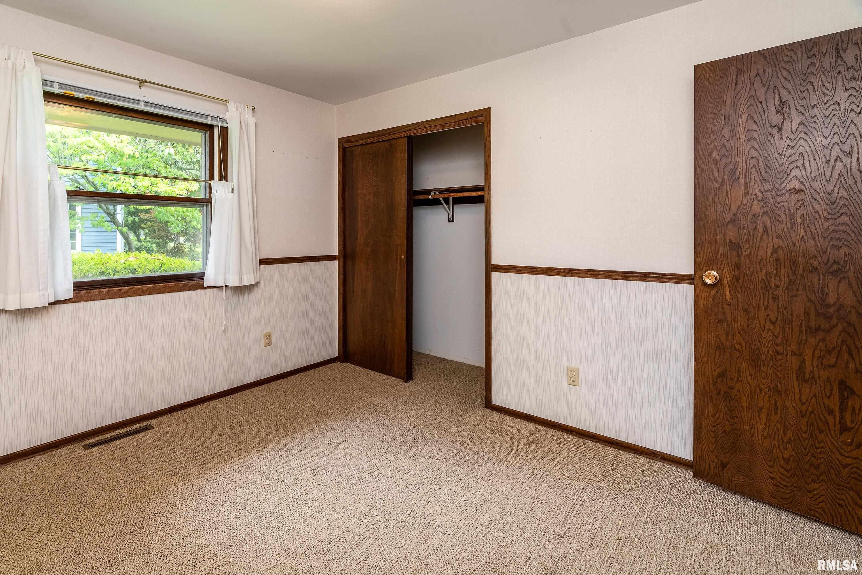 2605 W Sunset Drive, Carbondale, Illinois image 26