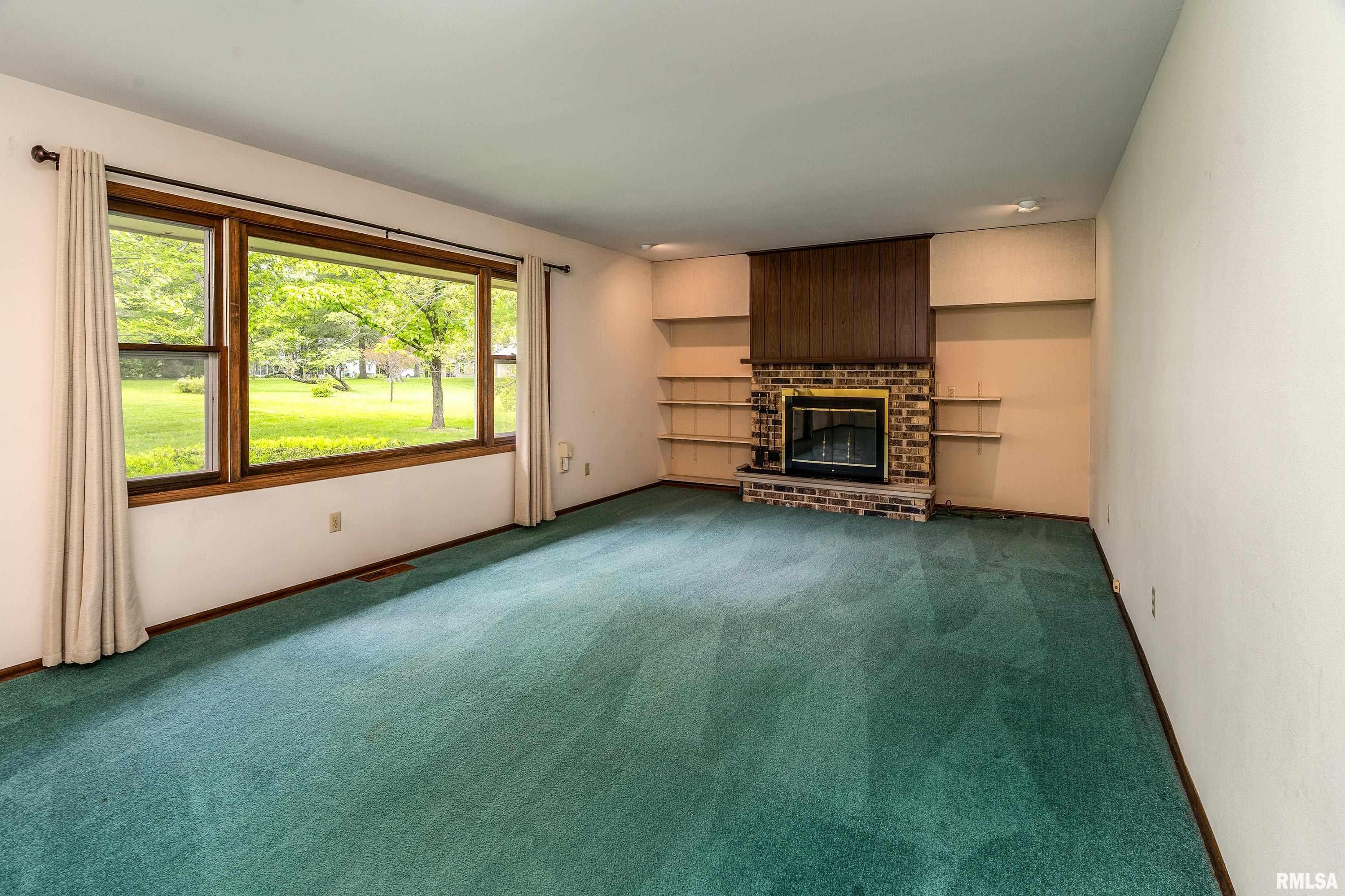 2605 W Sunset Drive, Carbondale, Illinois image 5