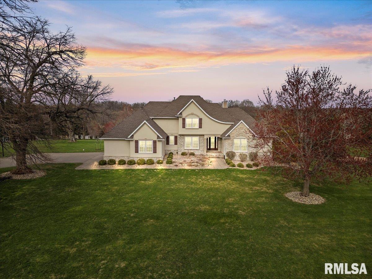 25058 189th Street, Bettendorf, Iowa image 1