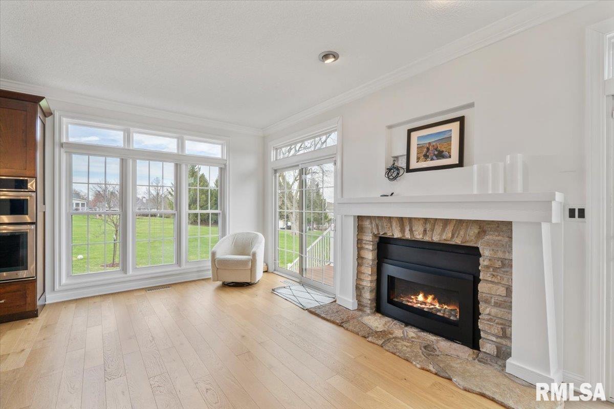 25058 189th Street, Bettendorf, Iowa image 37