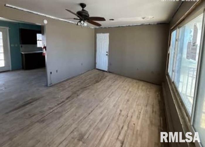 1160 Greenhill Road, Eldorado, Illinois image 2