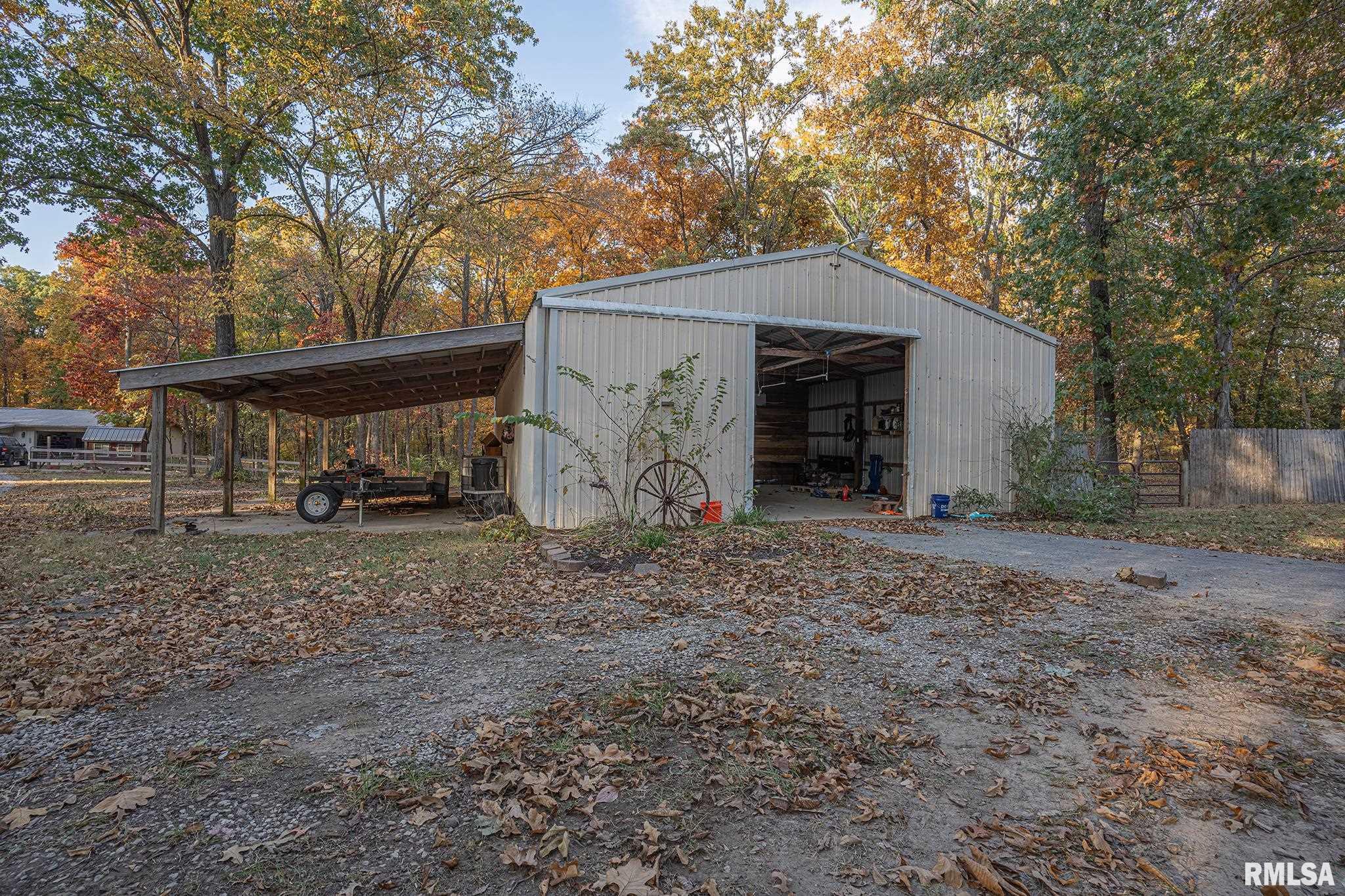 1817 Mercer Lane, Centralia, Illinois image 8