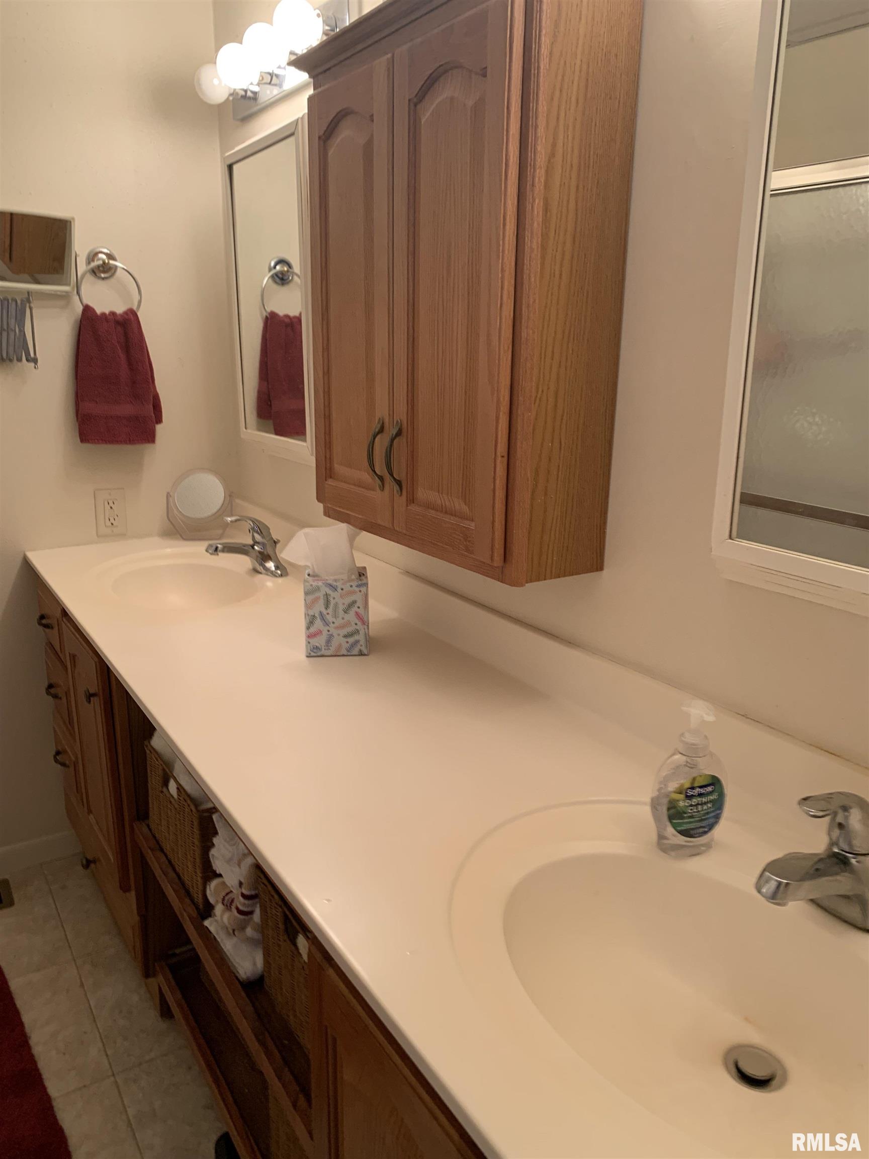 14 NE Hillcrest Drive, Bushnell, Illinois image 16