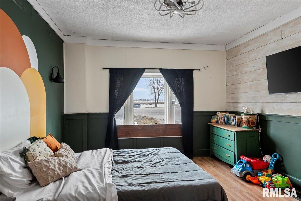 406 W Elm Street, Buffalo, Illinois image 13