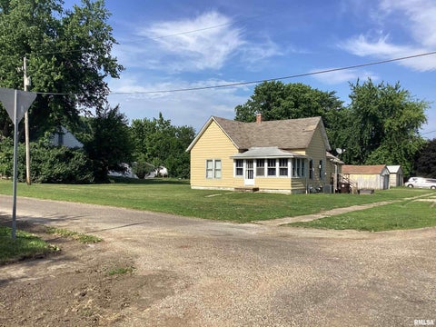 Homes For Sale - 301 E 2nd Street<br/> Peoria County, Kingston Mines, IL 61539