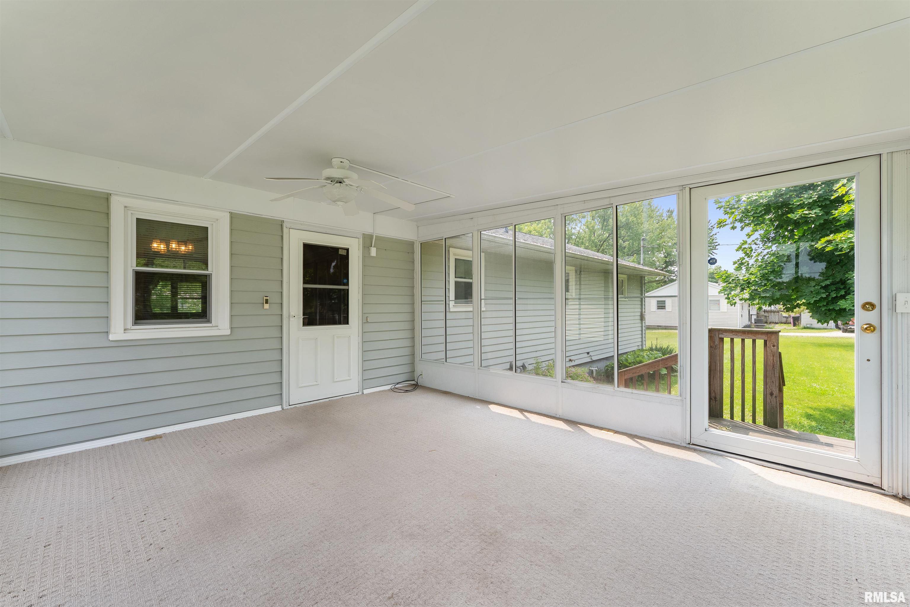 607 Greenway Avenue, Colona, Illinois image 15