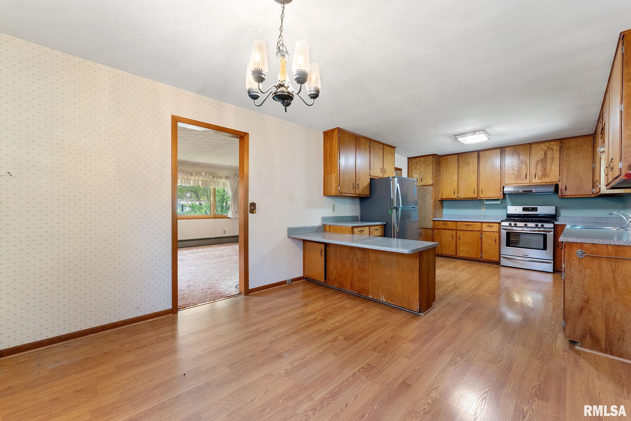 607 Greenway Avenue, Colona, Illinois image 10