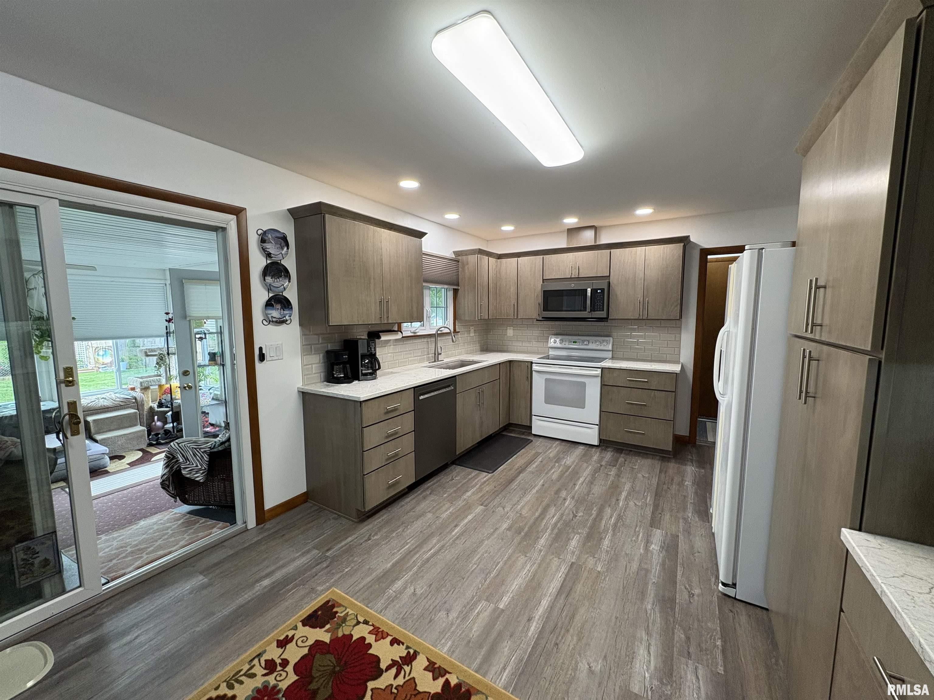 508 Oak Street, Delavan, Illinois image 9