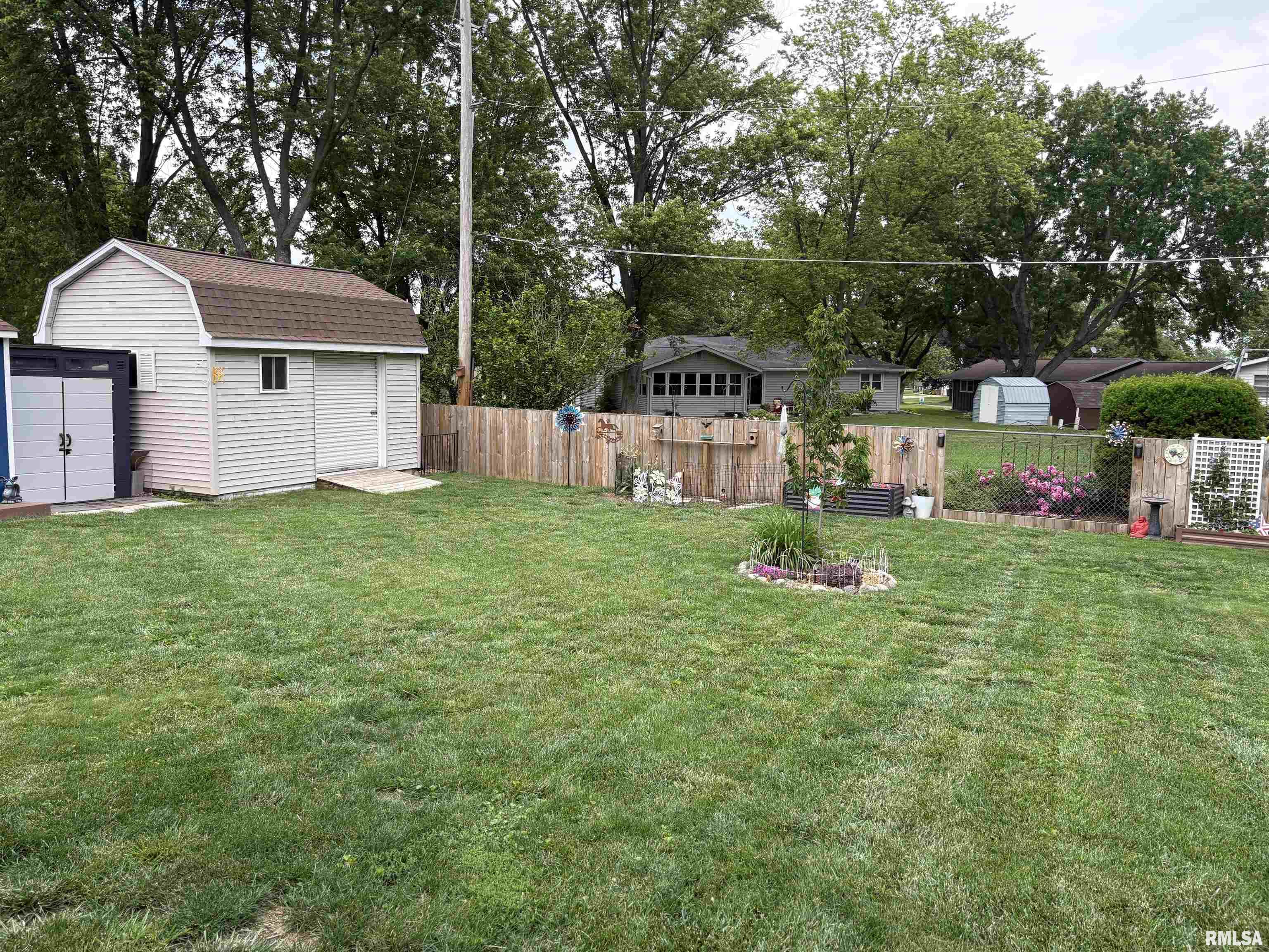 508 Oak Street, Delavan, Illinois image 21