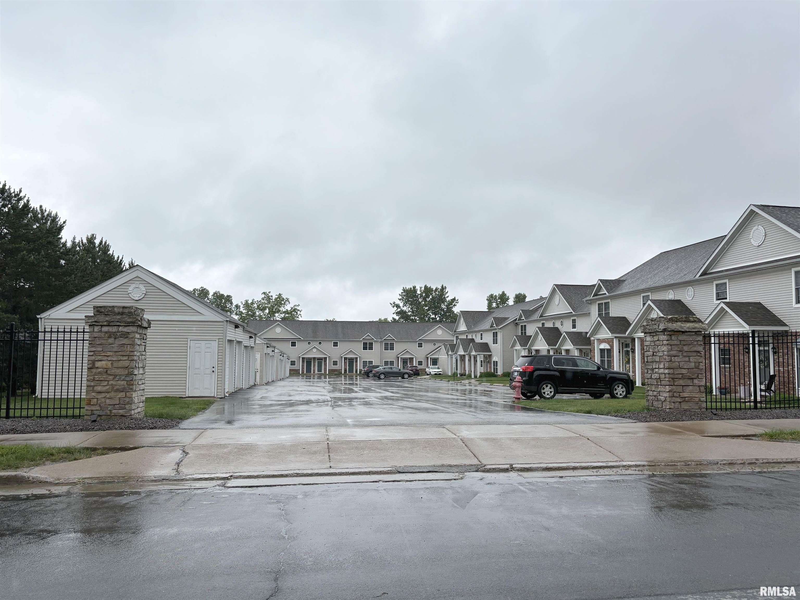 904 W Trailcreek Drive #904, Peoria, Illinois image 40