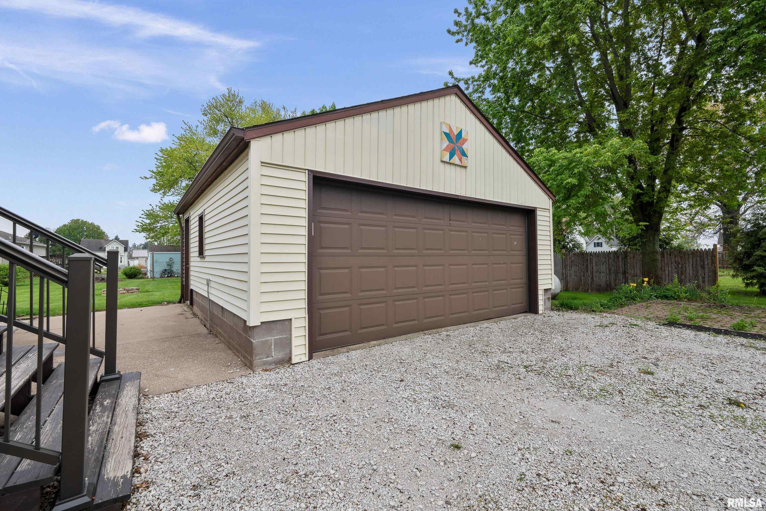 3349 150th Avenue, Lynn Center, Illinois image 5