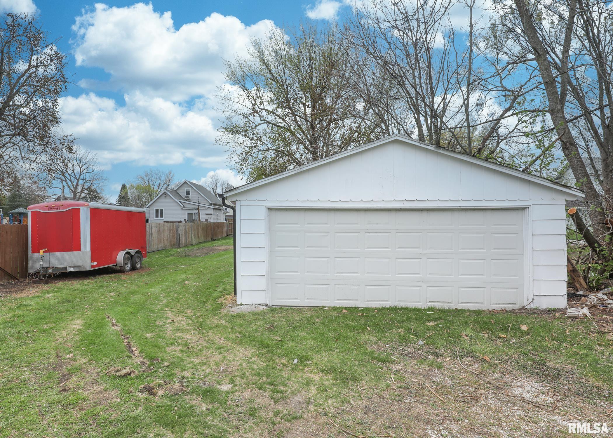 1723 19th Avenue, Rock Island, Illinois image 30