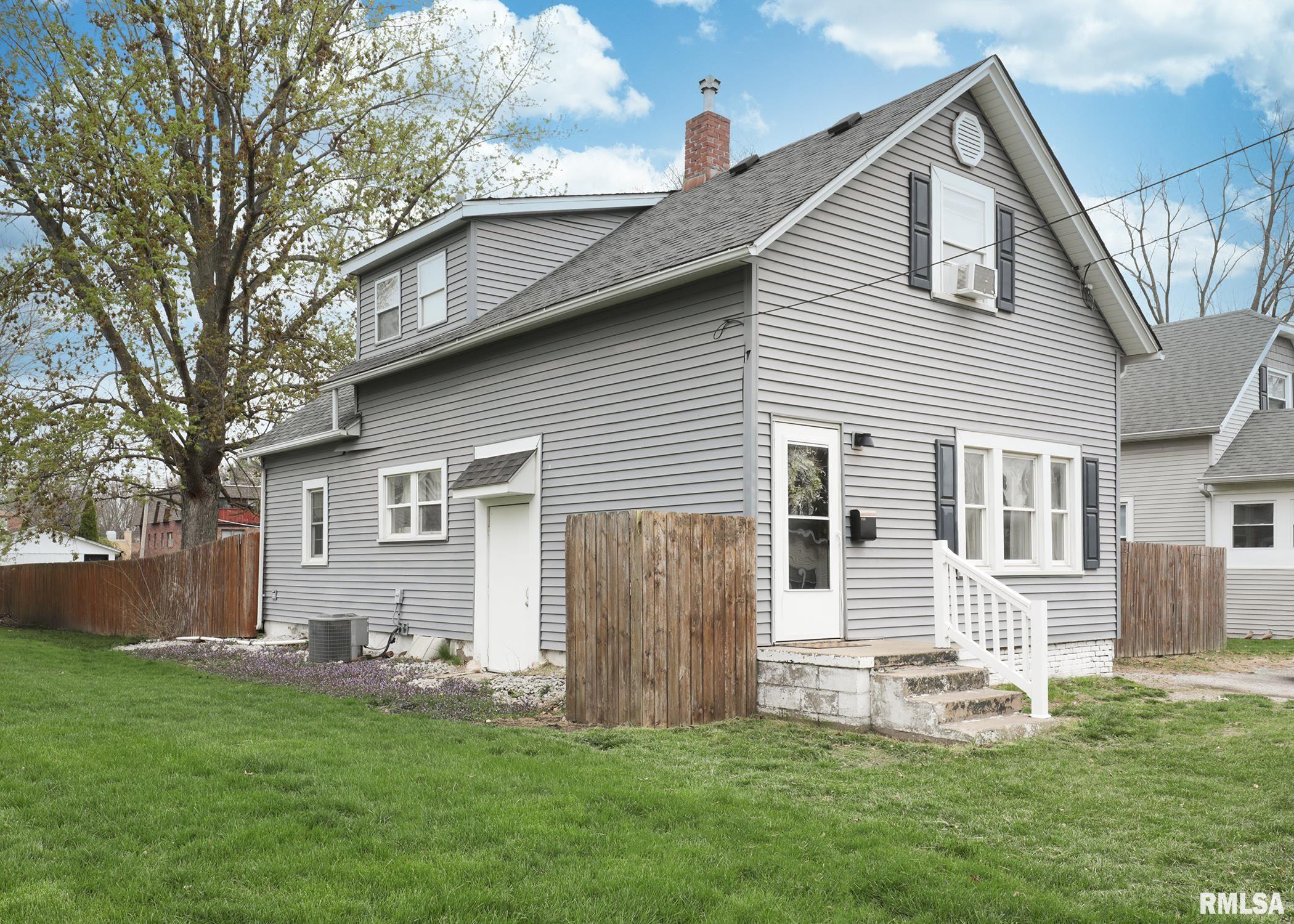 1723 19th Avenue, Rock Island, Illinois image 2