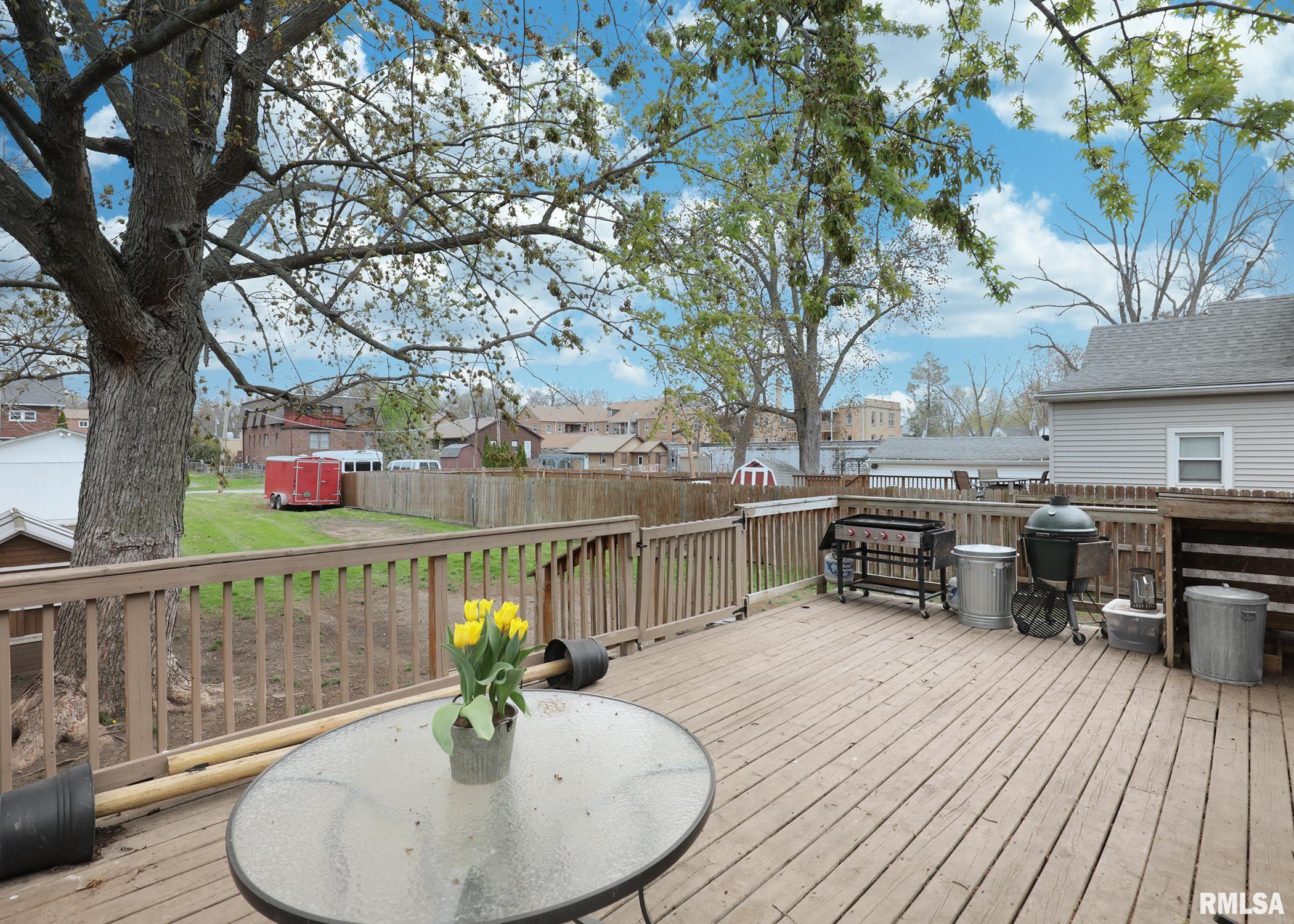 1723 19th Avenue, Rock Island, Illinois image 3