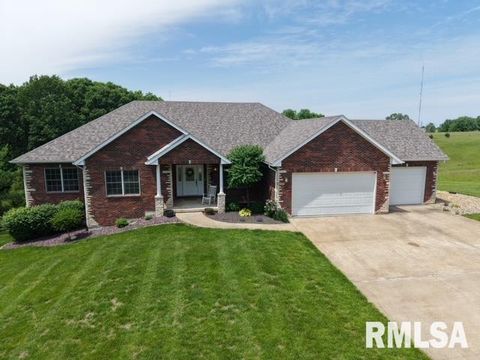 Homes For Sale - 3501 N 72nd Road<br/> Quincy, IL 62305