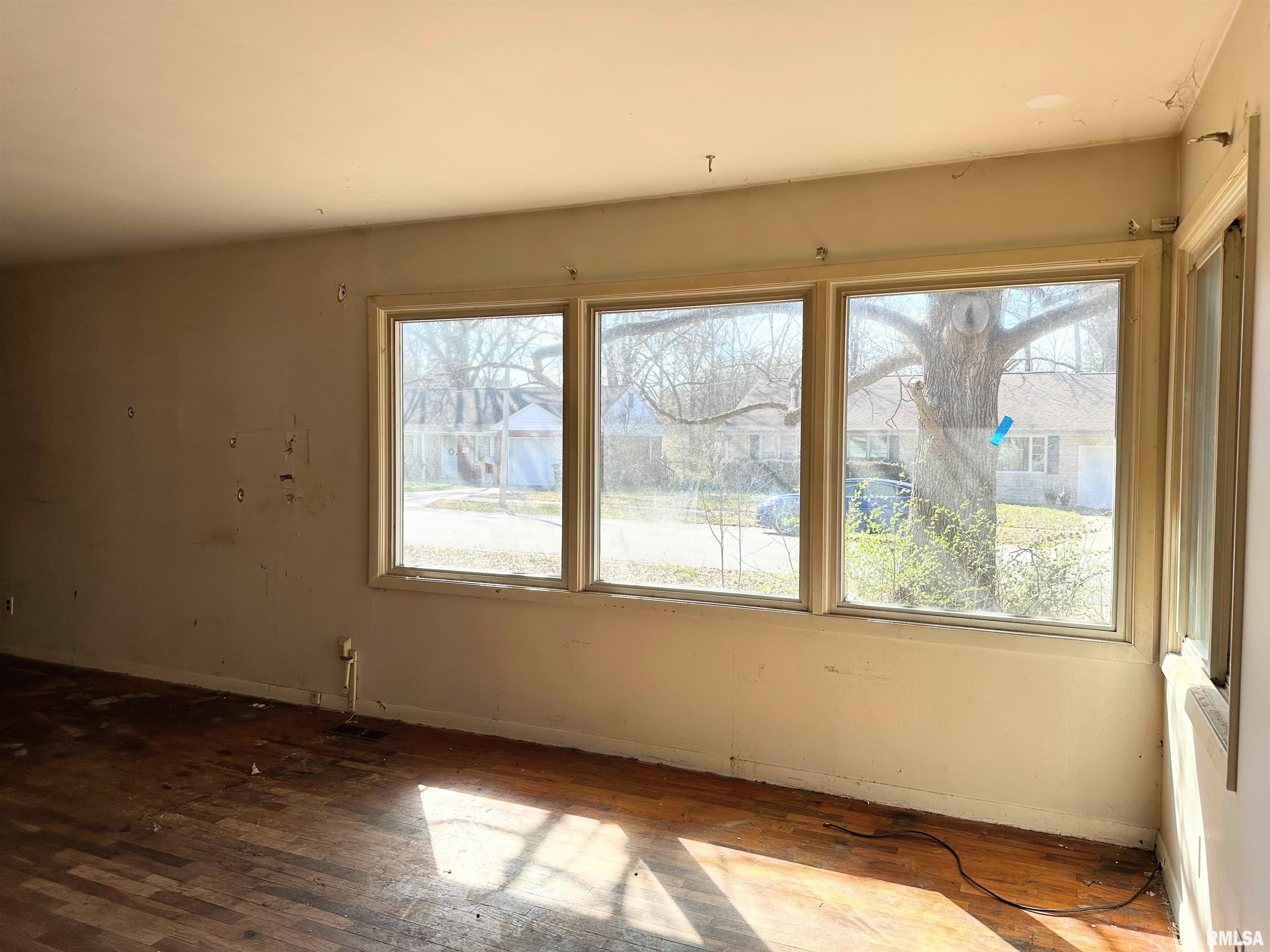 607 S Skyline Drive, Carbondale, Illinois image 6